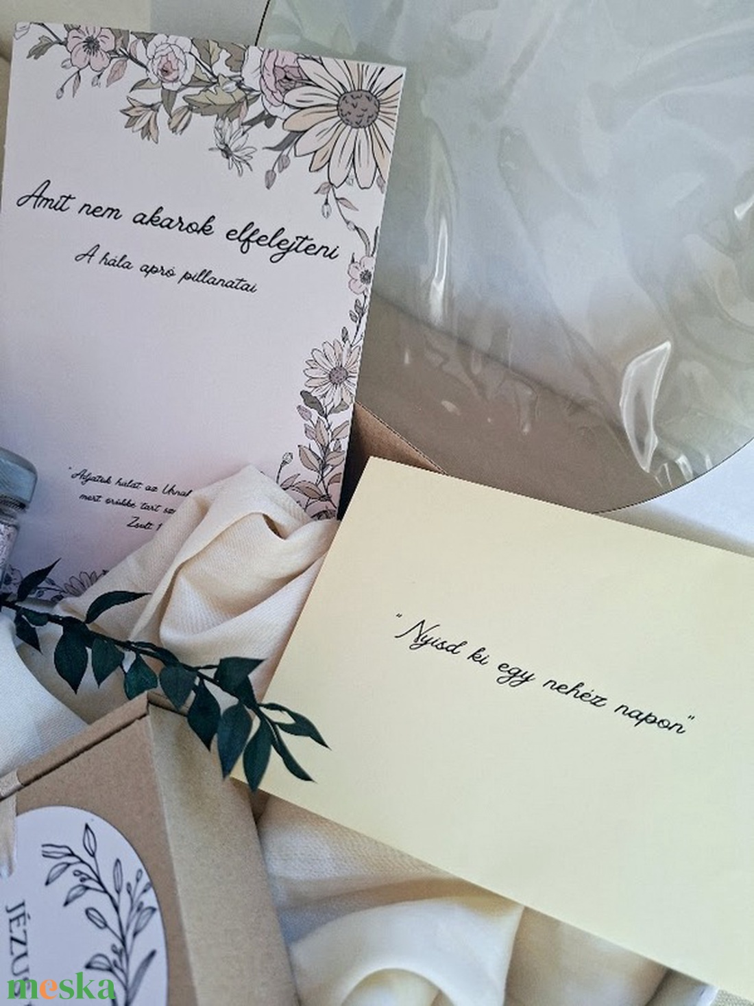 Hála Box- Amit nem akarok elfelejteni-keresztény ajándék - otthon & életmód - vallás - kereszt - Meska.hu