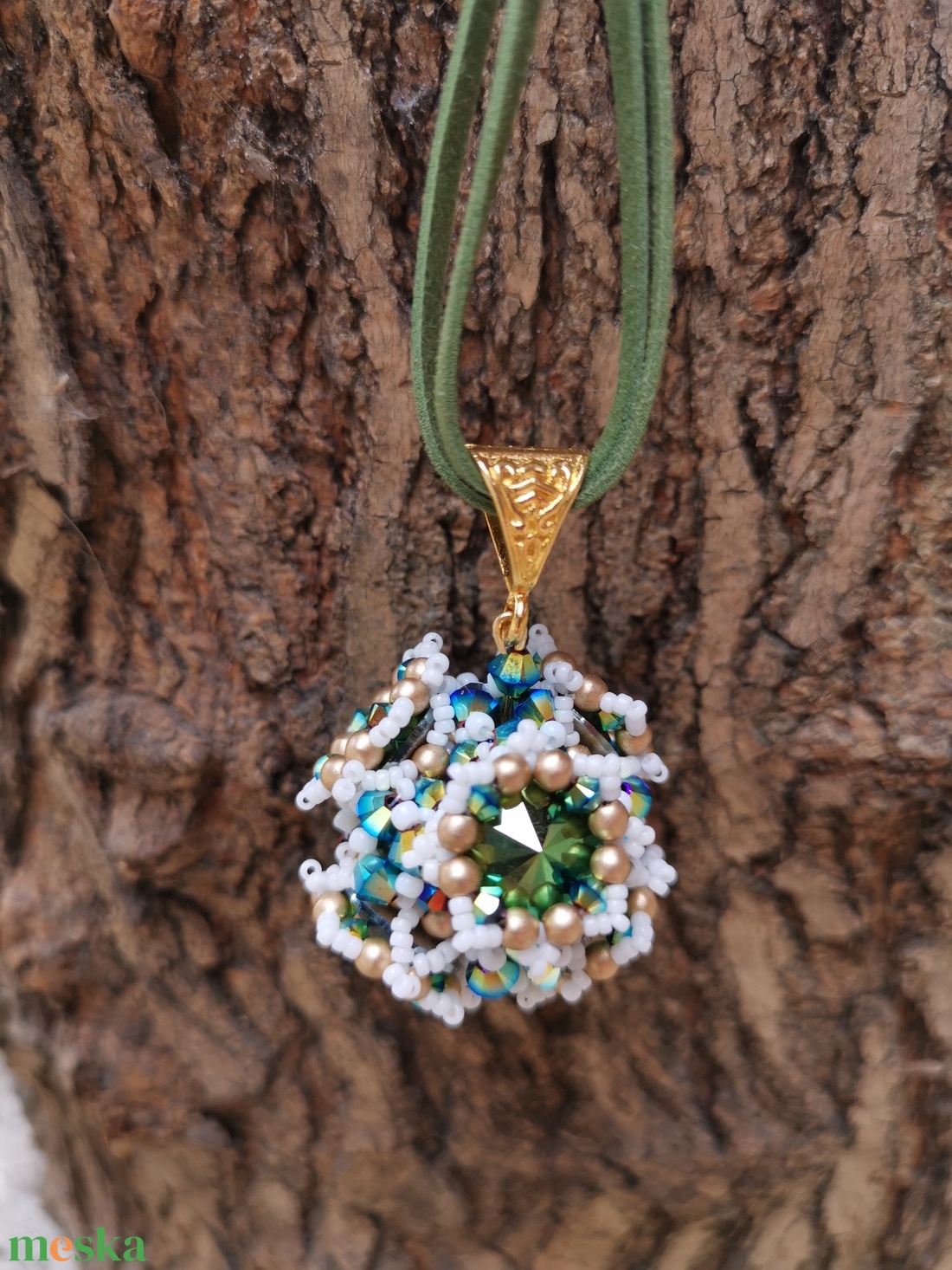 Csupa swarovski nyaklánc - ékszer - nyaklánc - medálos nyaklánc - Meska.hu Csupa swarovski nyaklánc - ékszer - nyaklánc - medálos nyaklánc - Meska.hu