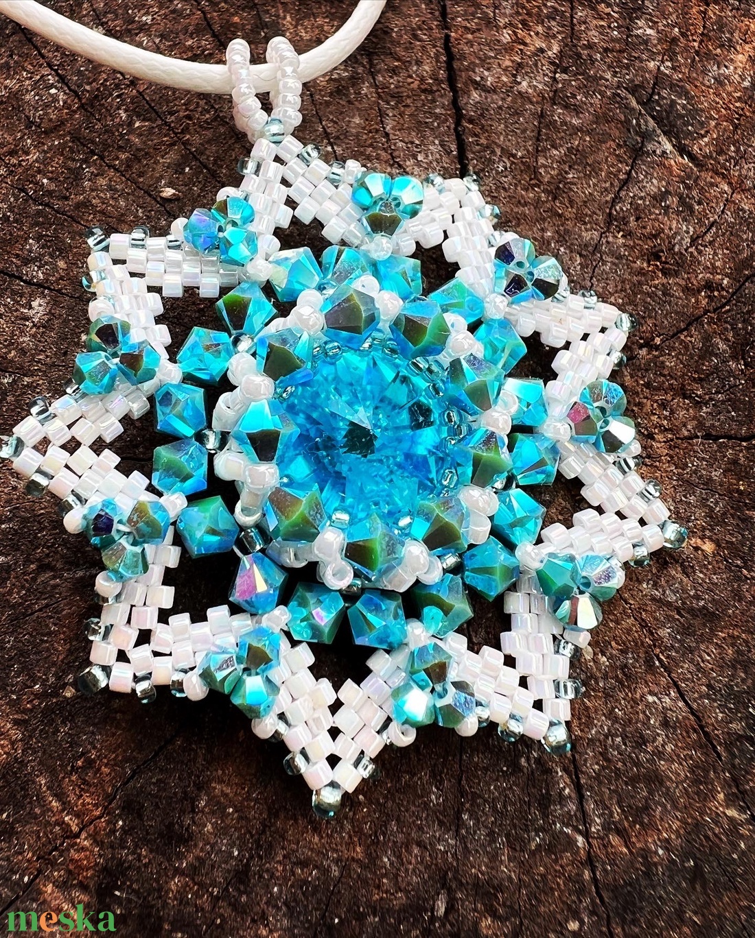 Swarovski medálos nyaklánc - ékszer - nyaklánc - medálos nyaklánc - Meska.hu Swarovski medálos nyaklánc - ékszer - nyaklánc - medálos nyaklánc - Meska.hu