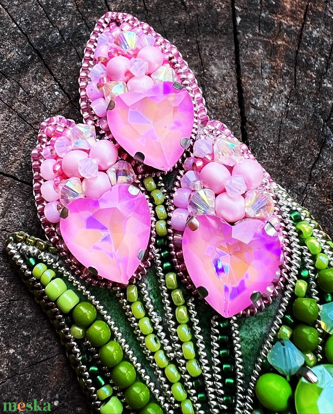Tulipán csokor bross - ékszer - kitűző és bross - kitűző - Meska.hu Tulipán csokor bross - ékszer - kitűző és bross - kitűző - Meska.hu