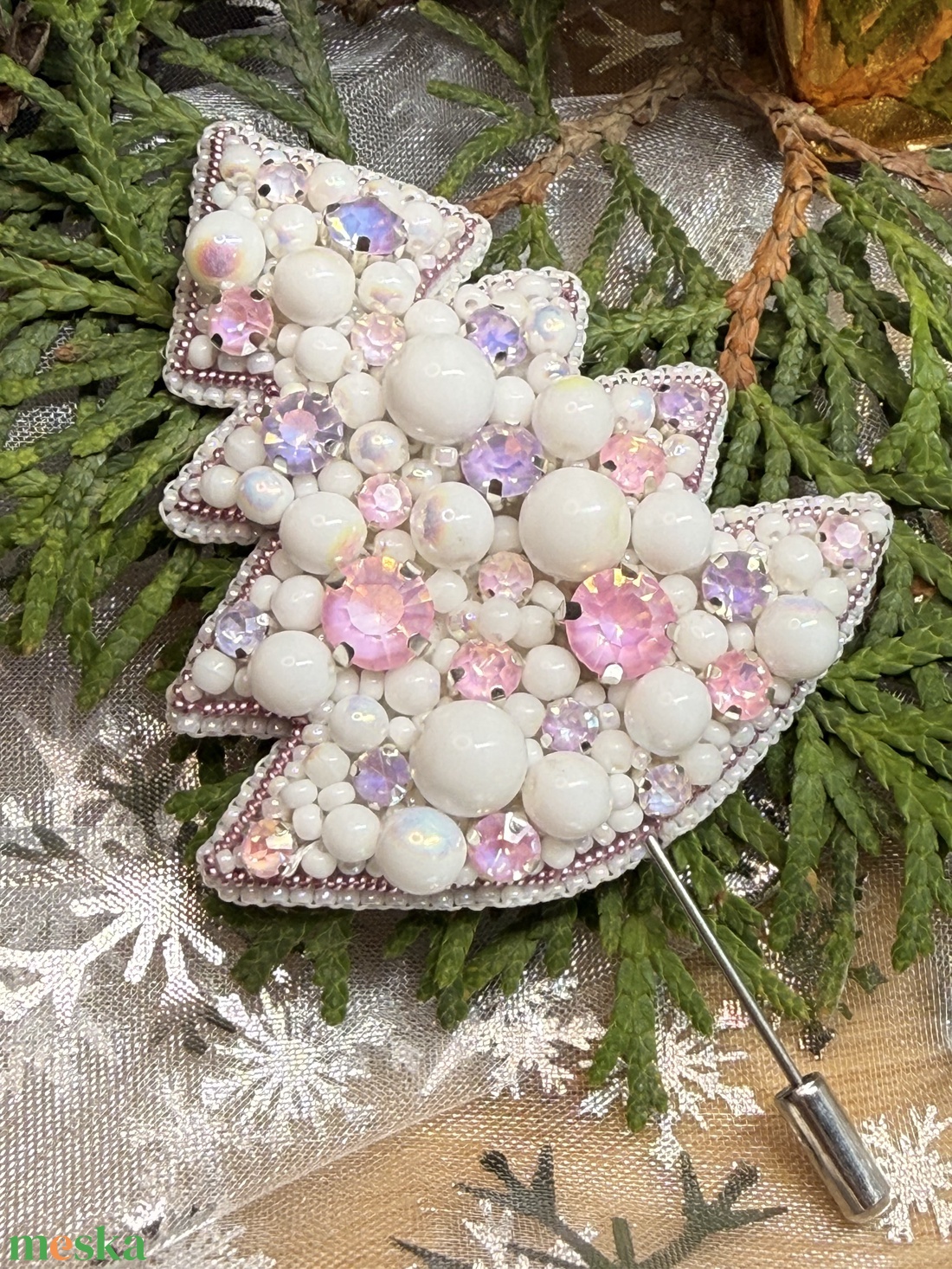 Karácsonyfa bross - ékszer - kitűző és bross - Meska.hu