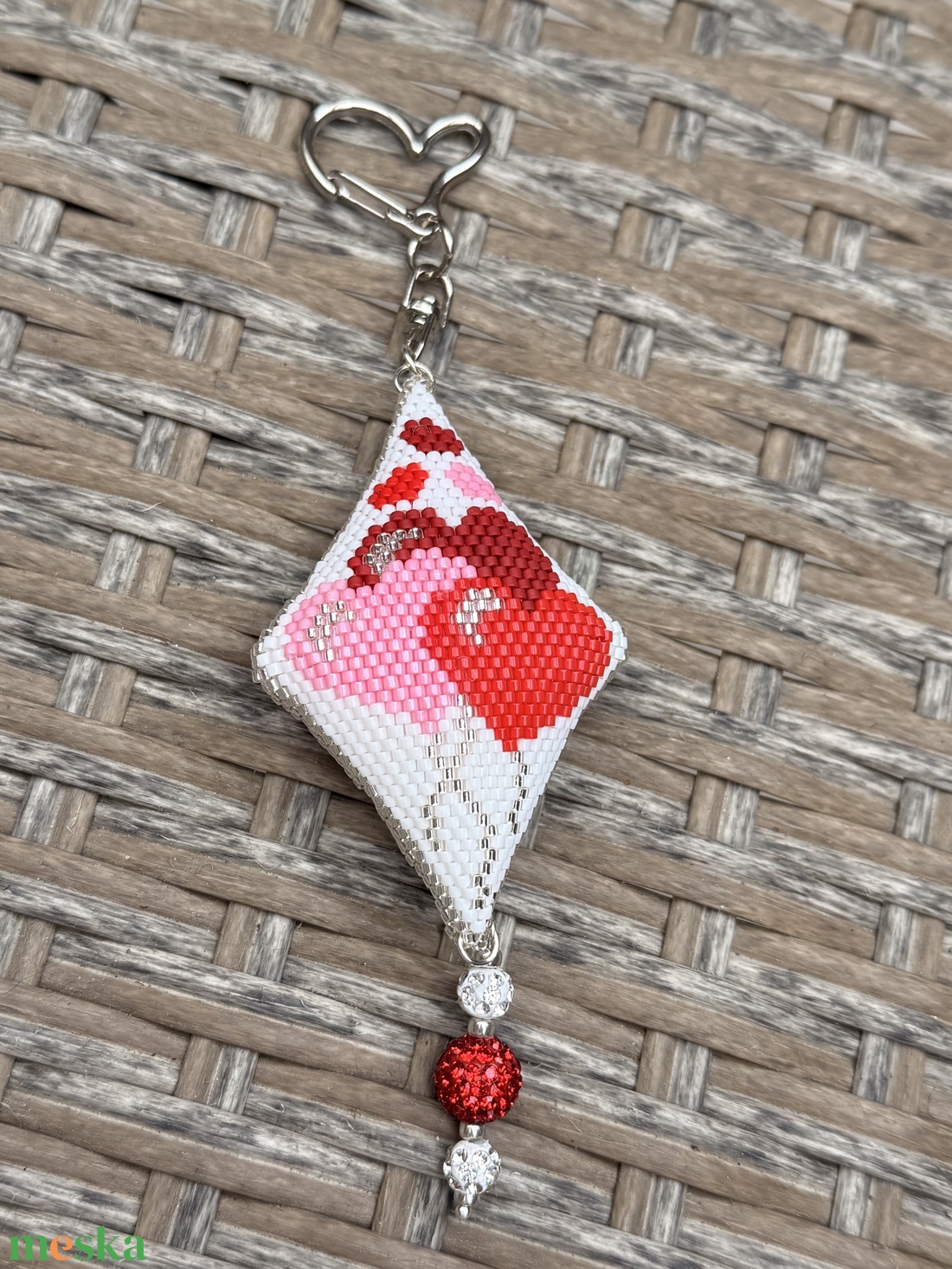 Szíves kulcstartó, dísz - táska & tok - kulcstartó & táskadísz - kulcstartó - Meska.hu