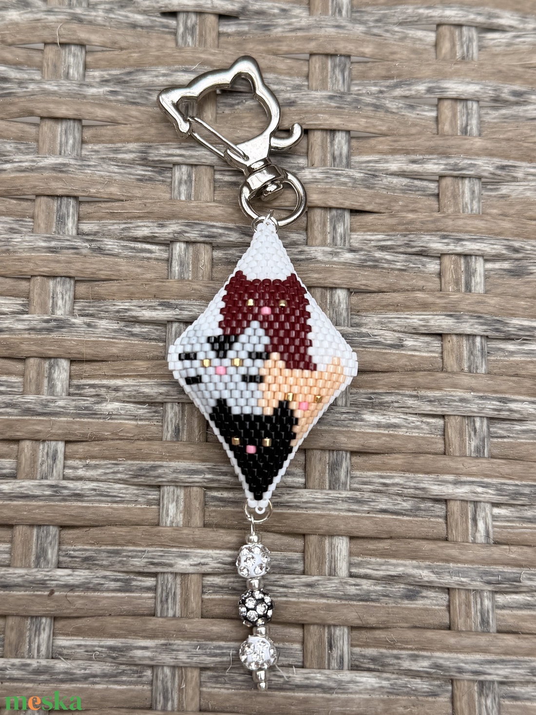 Cicás kulcstartó, dísz - táska & tok - kulcstartó & táskadísz - kulcstartó - Meska.hu