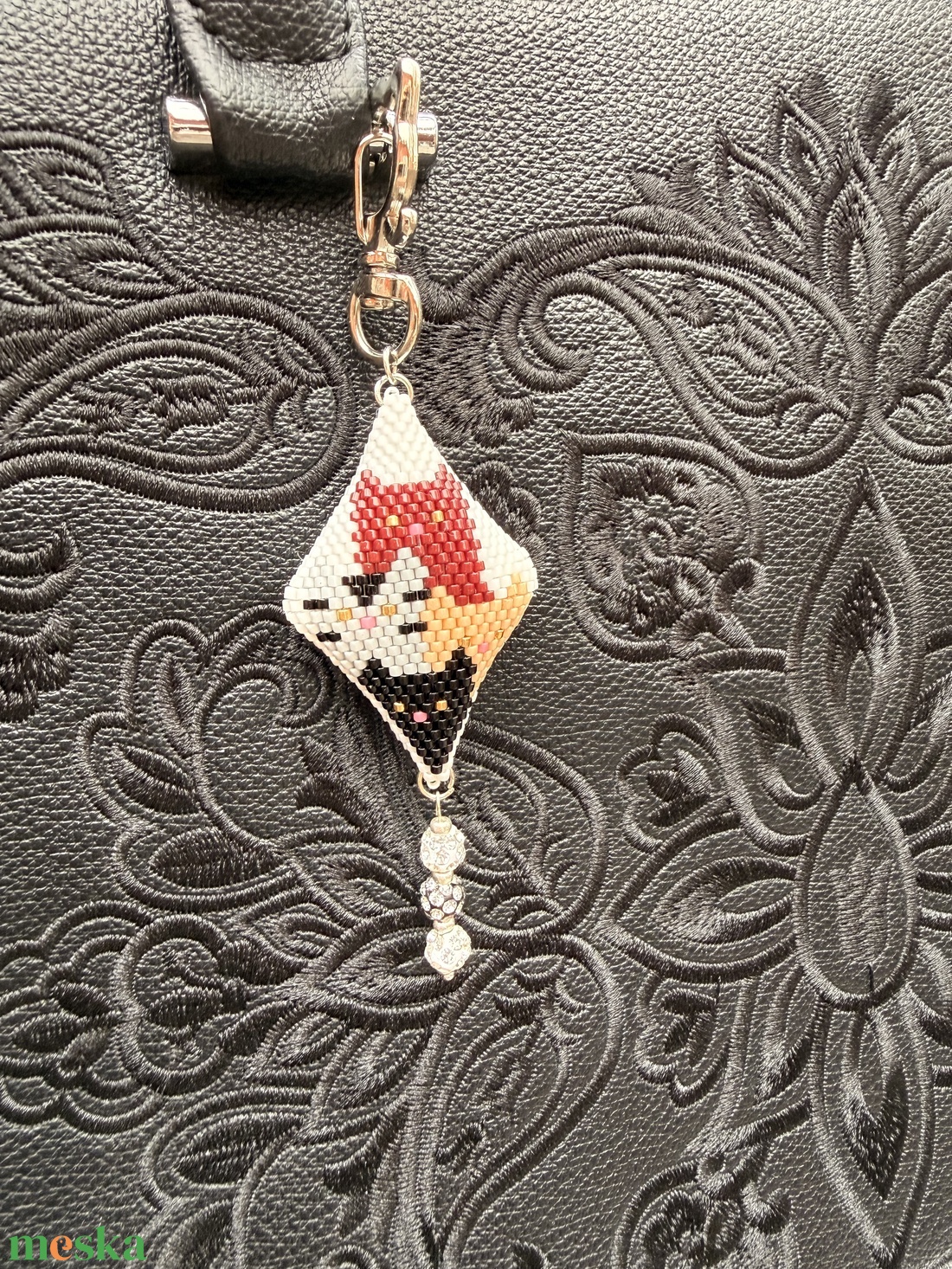 Cicás kulcstartó, dísz - táska & tok - kulcstartó & táskadísz - kulcstartó - Meska.hu