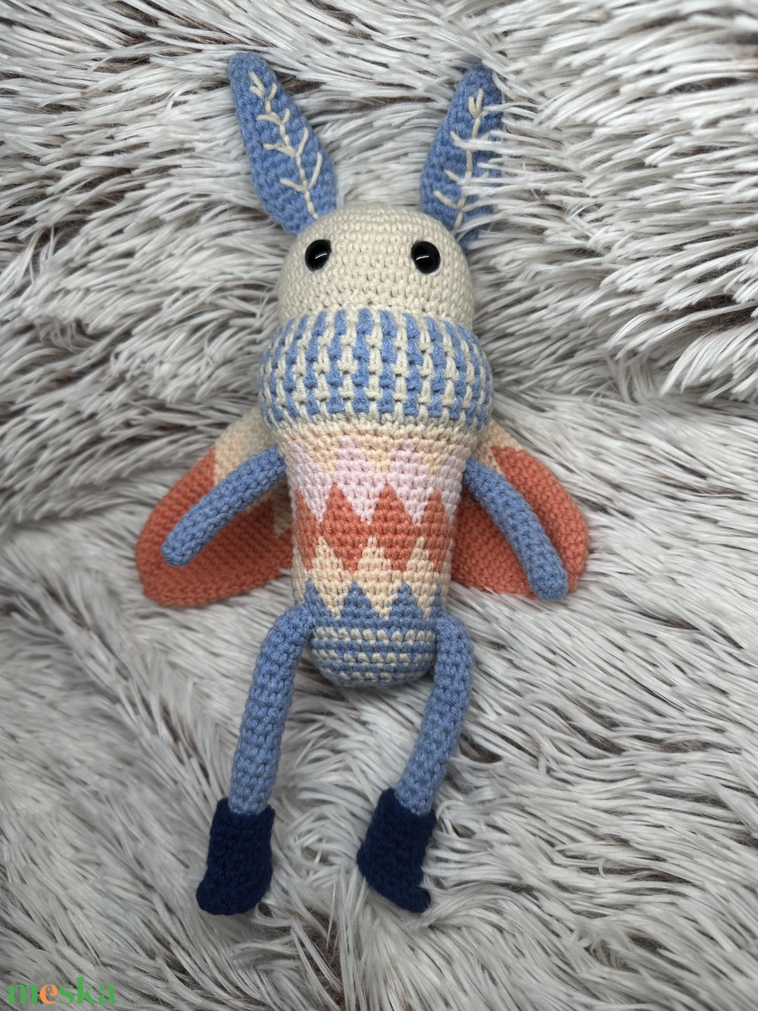 Horgolt Molylepke levehető cipőkkel - játék & sport - plüssállat & játékfigura - pillangó - Meska.hu