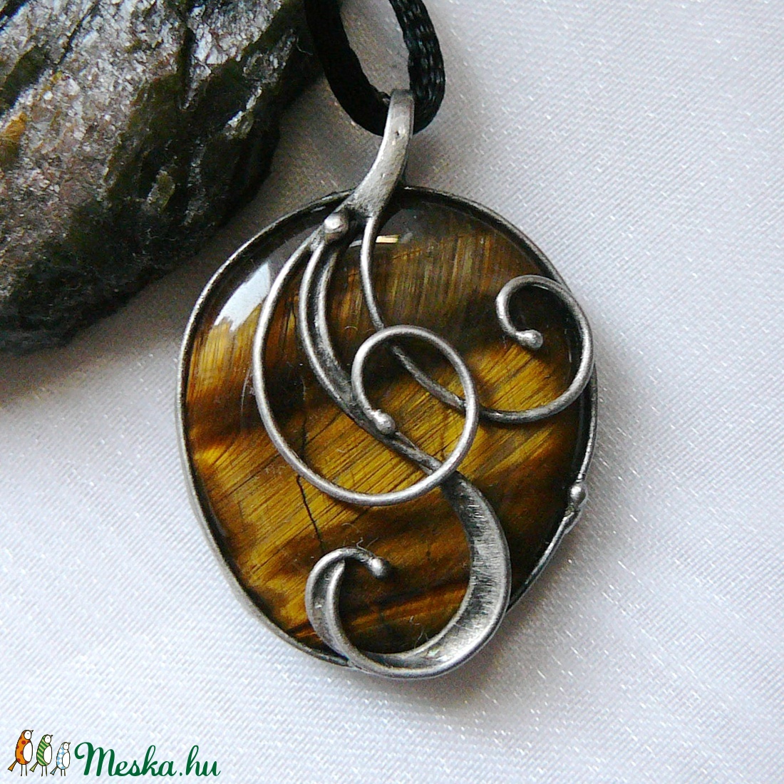 Tigrisszem medál  - ékszer - nyaklánc - medál - Meska.hu