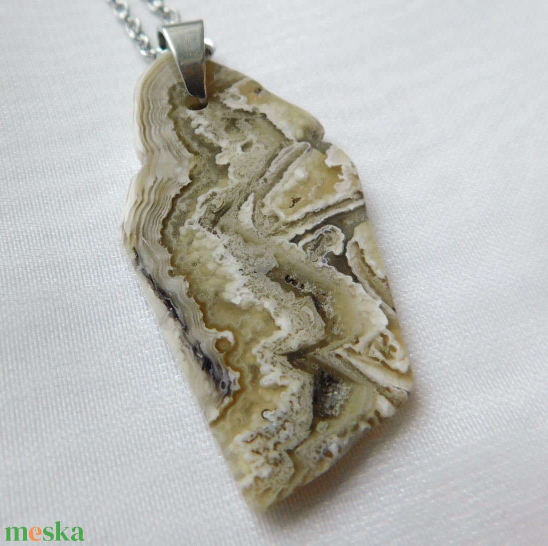 Csipkeachát medál  - ékszer - nyaklánc - medál - Meska.hu