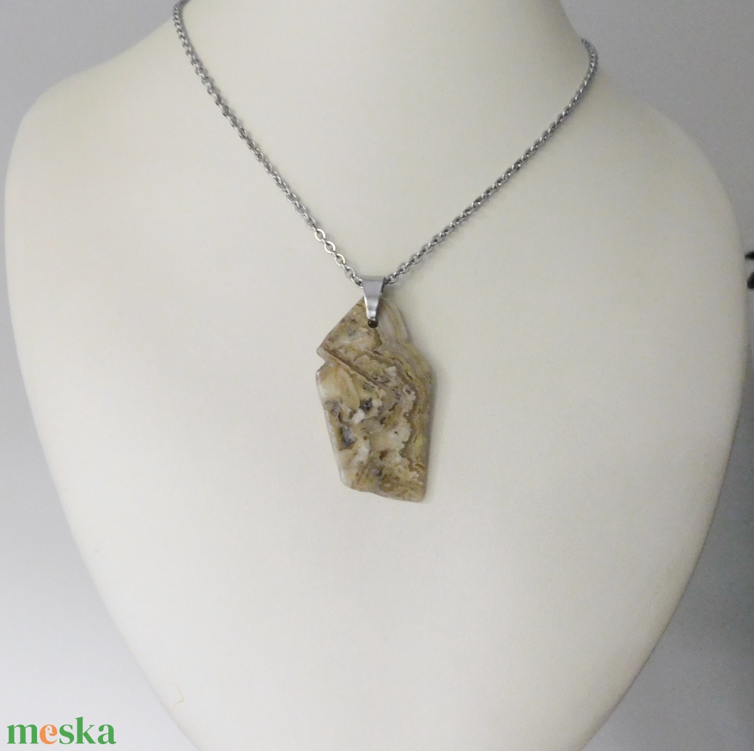 Csipkeachát medál  - ékszer - nyaklánc - medál - Meska.hu