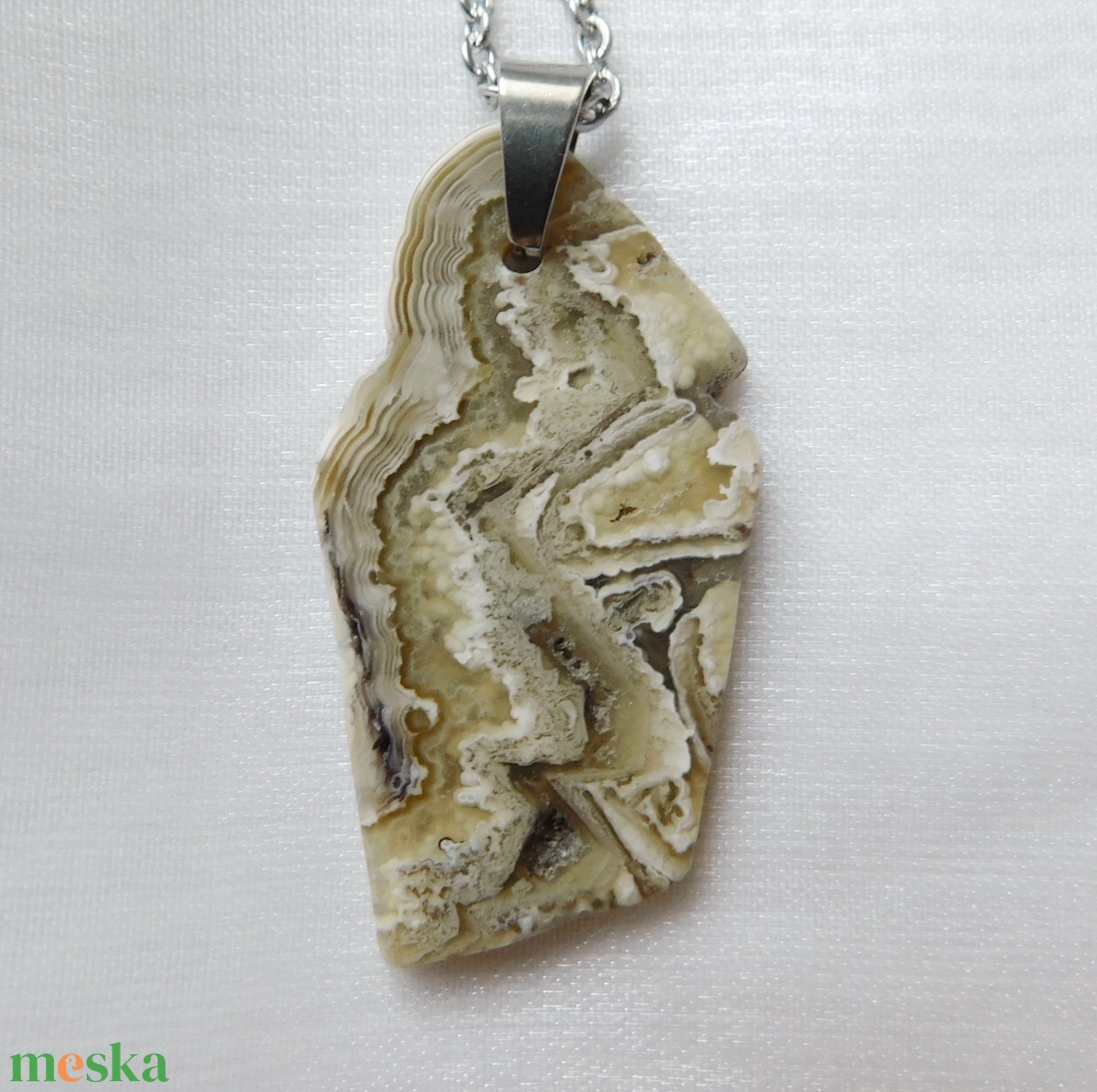 Csipkeachát medál  - ékszer - nyaklánc - medál - Meska.hu