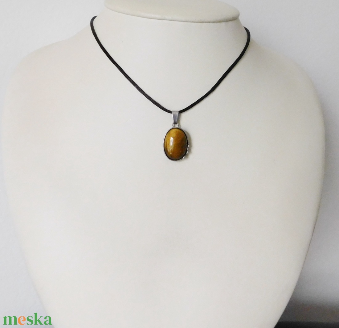 Tigrisszem medál  - ékszer - nyaklánc - medál - Meska.hu