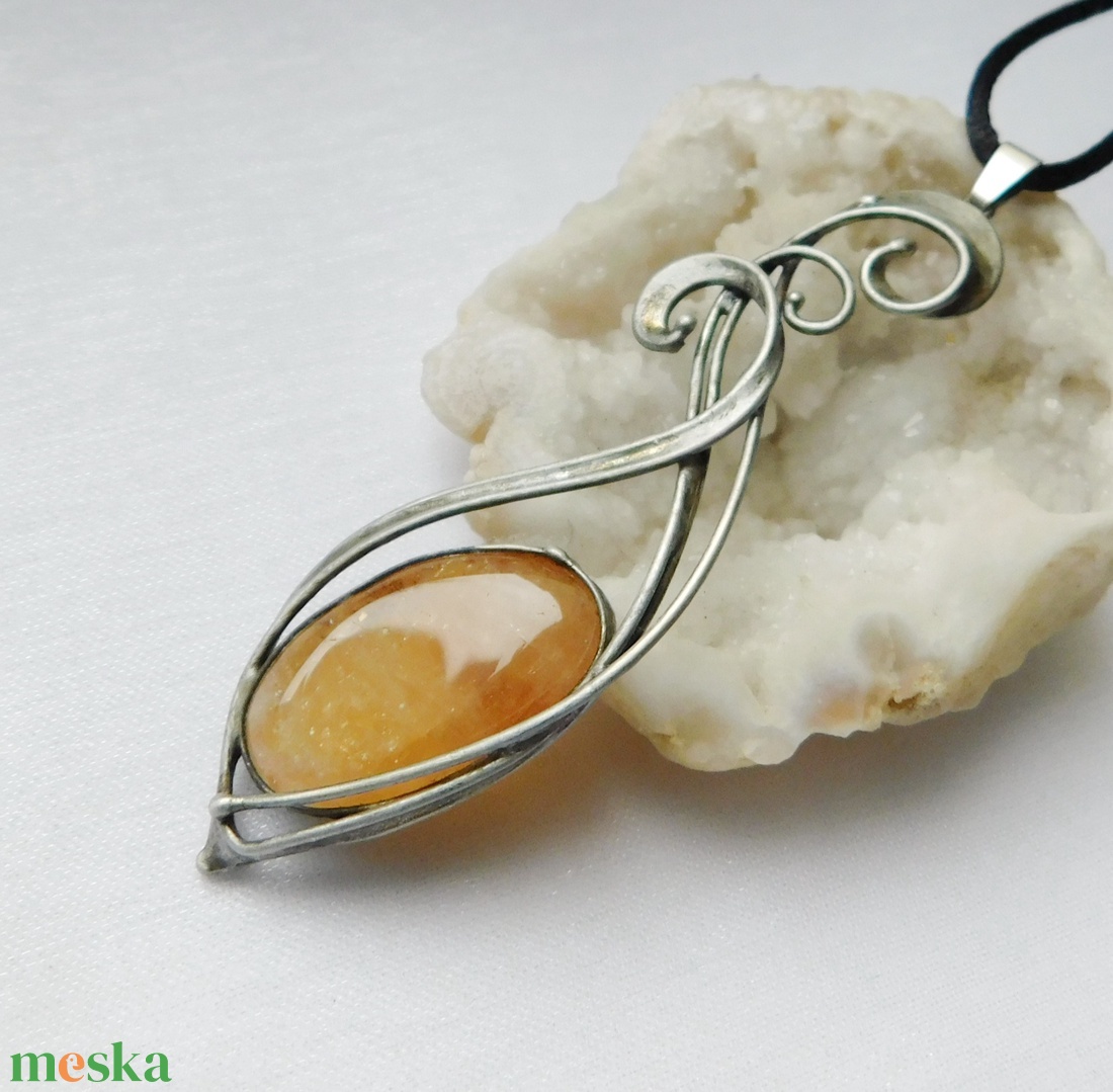 Citrin medál - ékszer - nyaklánc - medálos nyaklánc - Meska.hu