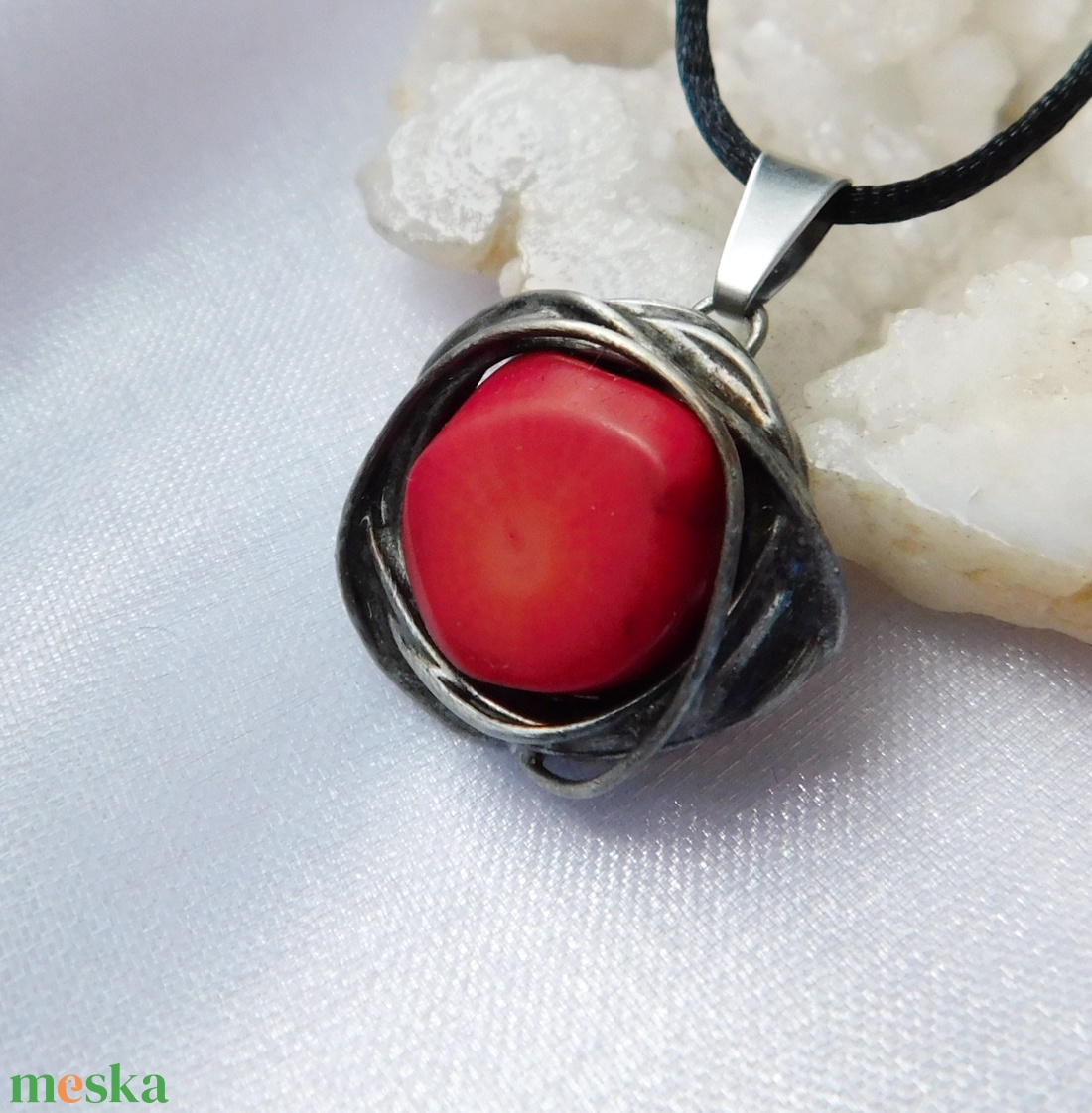 Korall medál - ékszer - nyaklánc - medál - Meska.hu