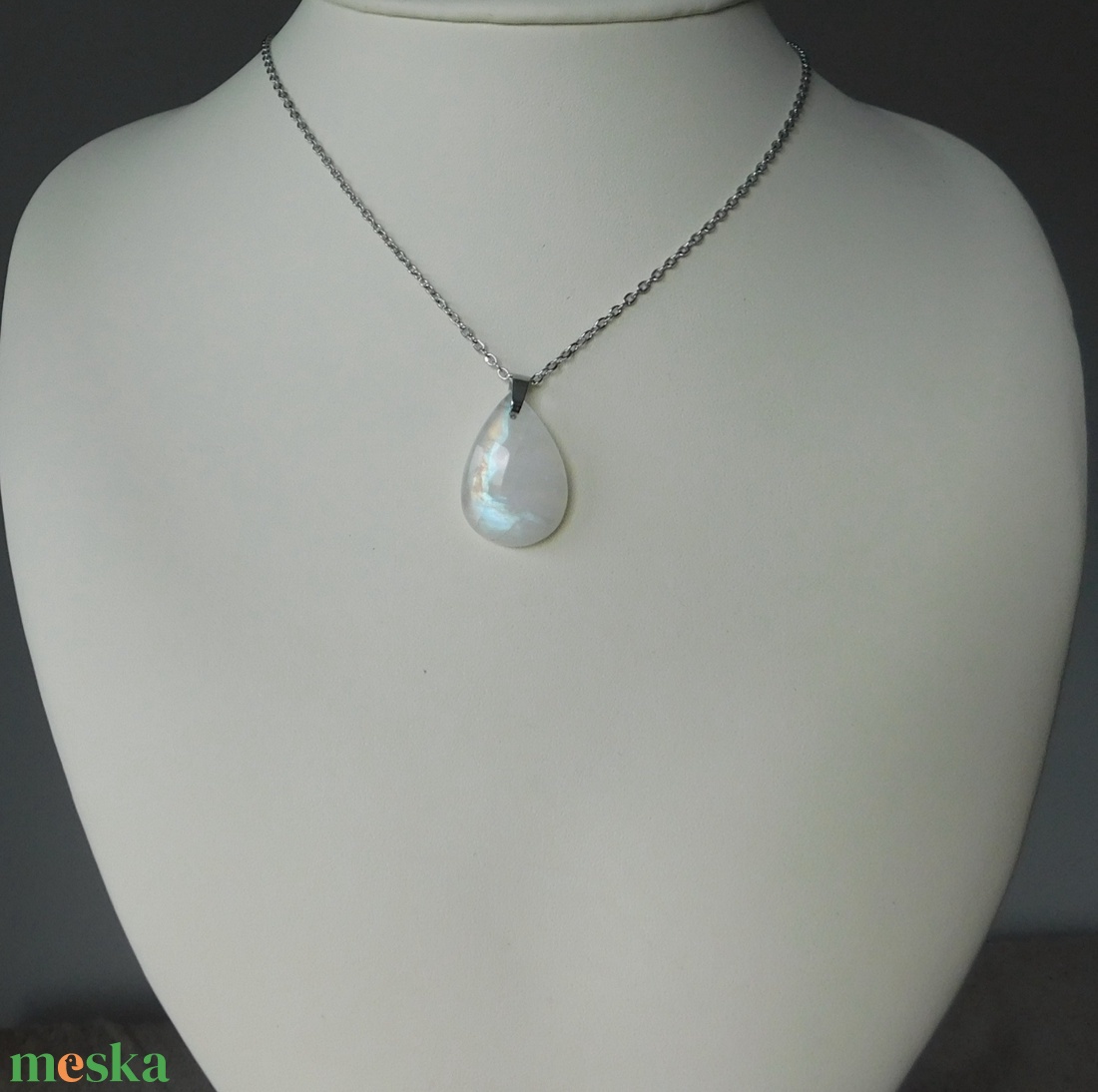 Szivárvány holdkő nyaklánc - ékszer - nyaklánc - medál - Meska.hu