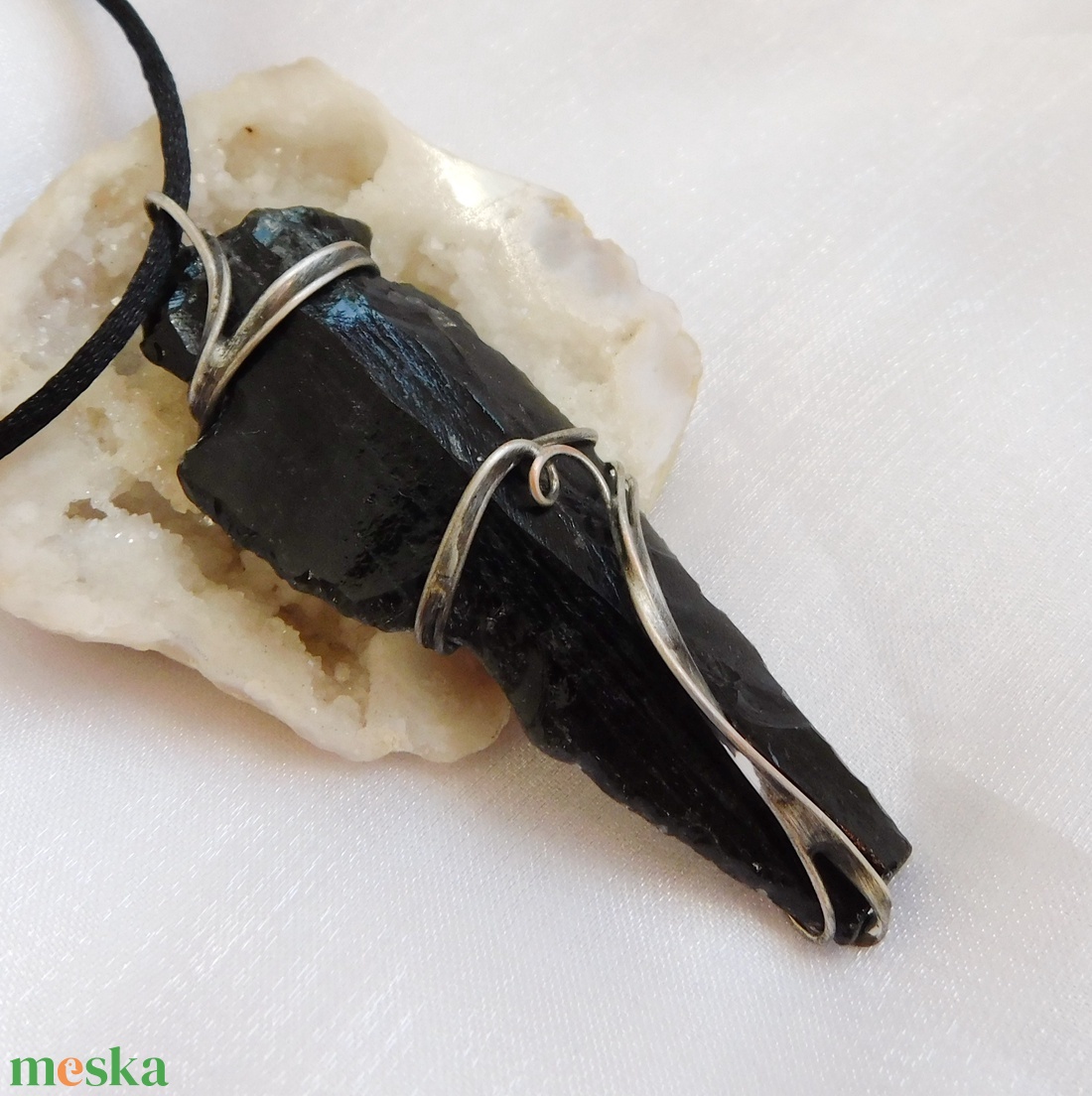 Obszidián nyílhegy medál - ékszer - nyaklánc - medál - Meska.hu
