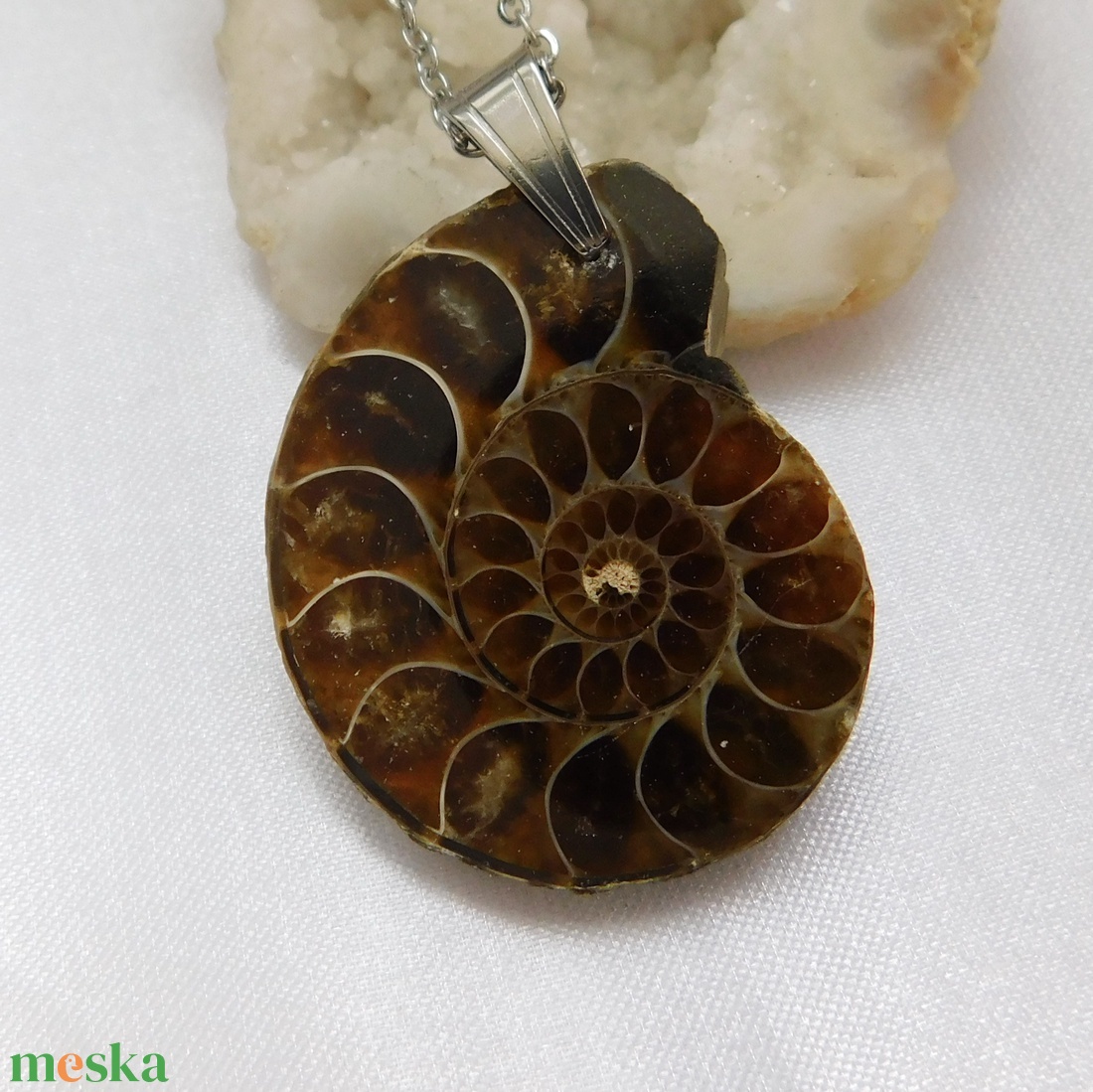 Ammonitesz medál acél láncon - ékszer - nyaklánc - medálos nyaklánc - Meska.hu