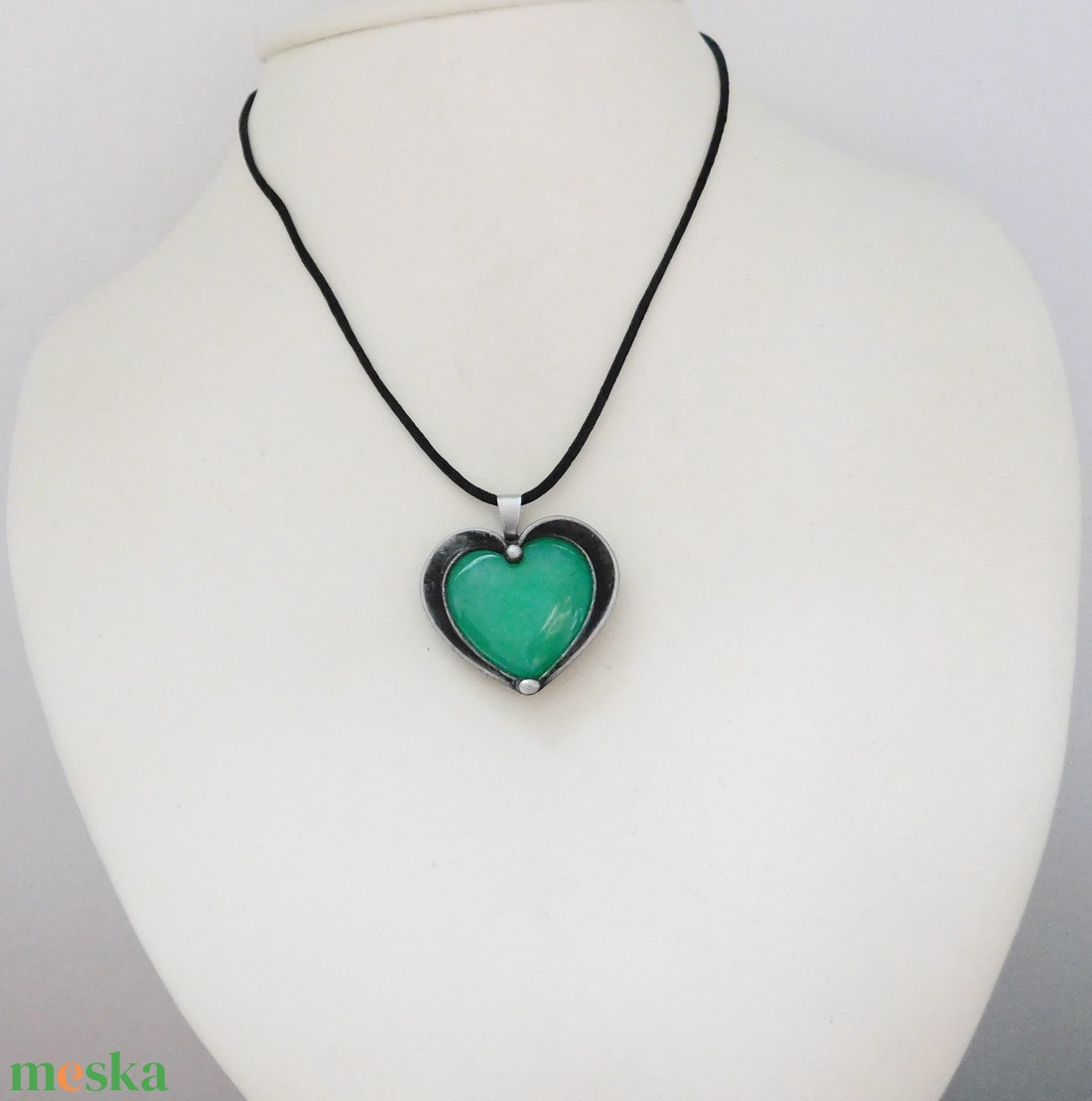 Jáde medál - ékszer - nyaklánc - medálos nyaklánc - Meska.hu