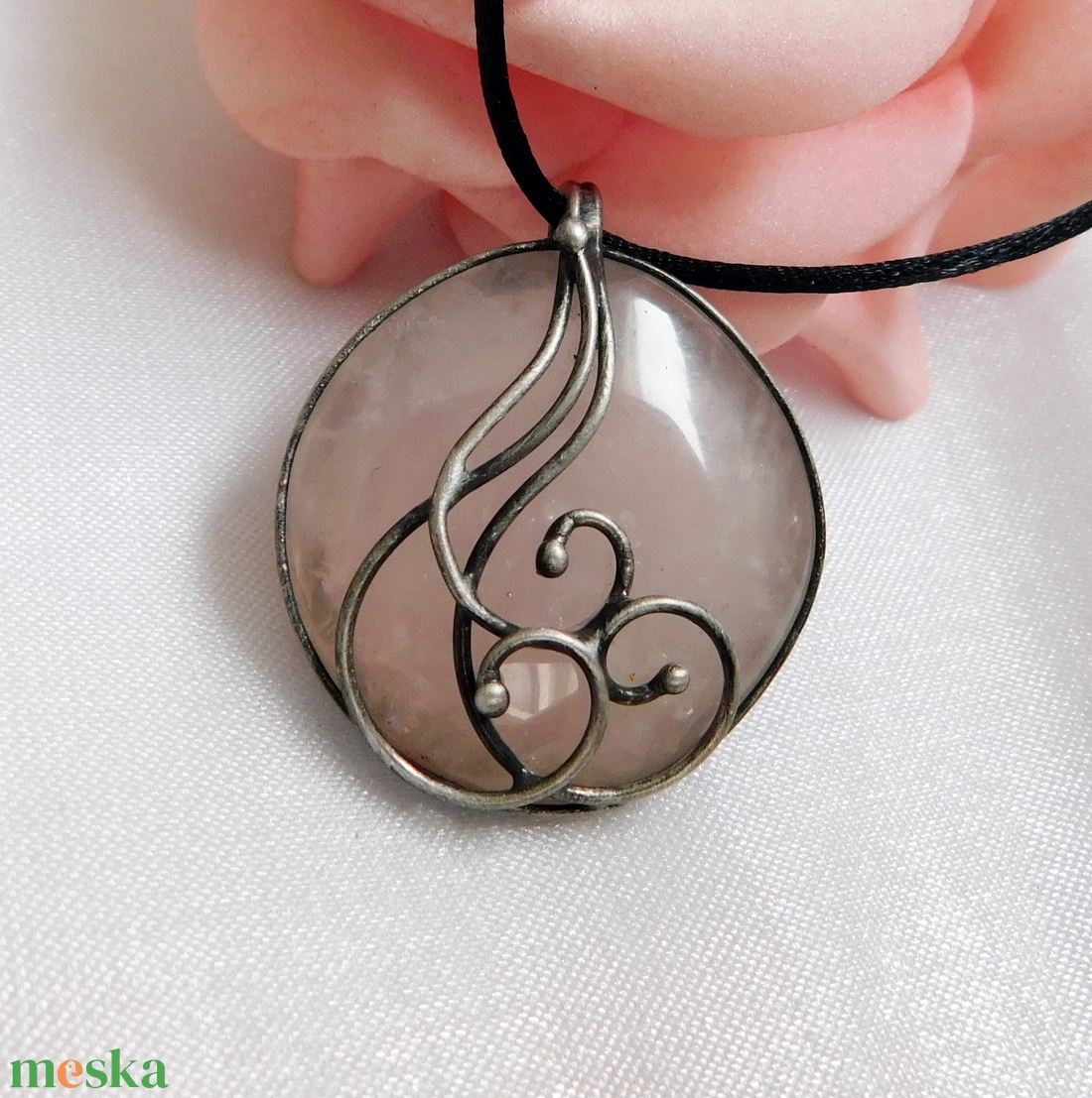 Rózsakvarc medál  - ékszer - nyaklánc - medál - Meska.hu