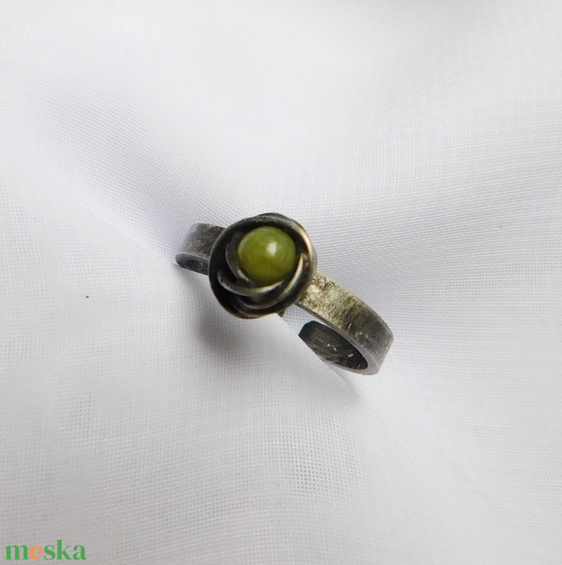 Nefrit gyűrű - ékszer - gyűrű - Meska.hu