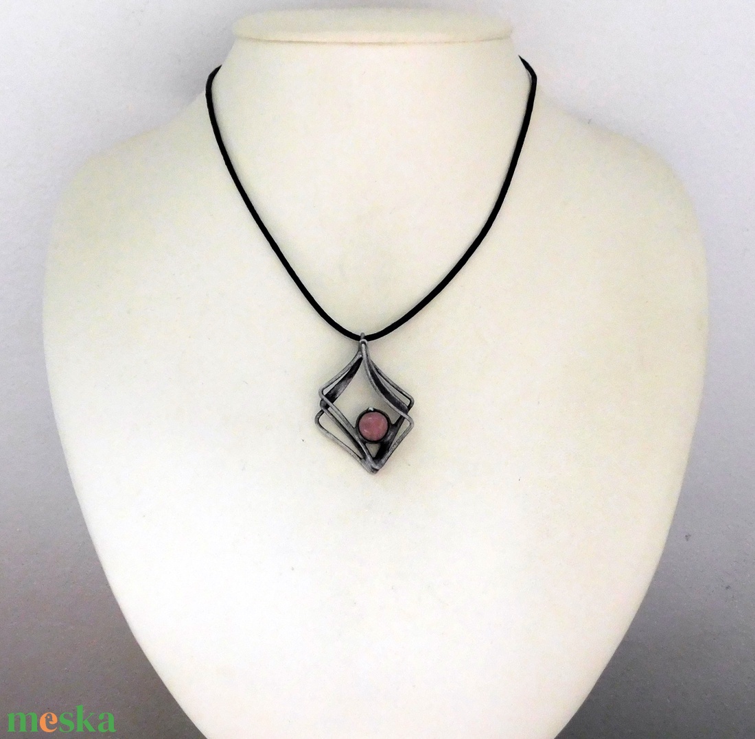 Thulit medál - ékszer - nyaklánc - medál - Meska.hu Thulit medál - ékszer - nyaklánc - medál - Meska.hu