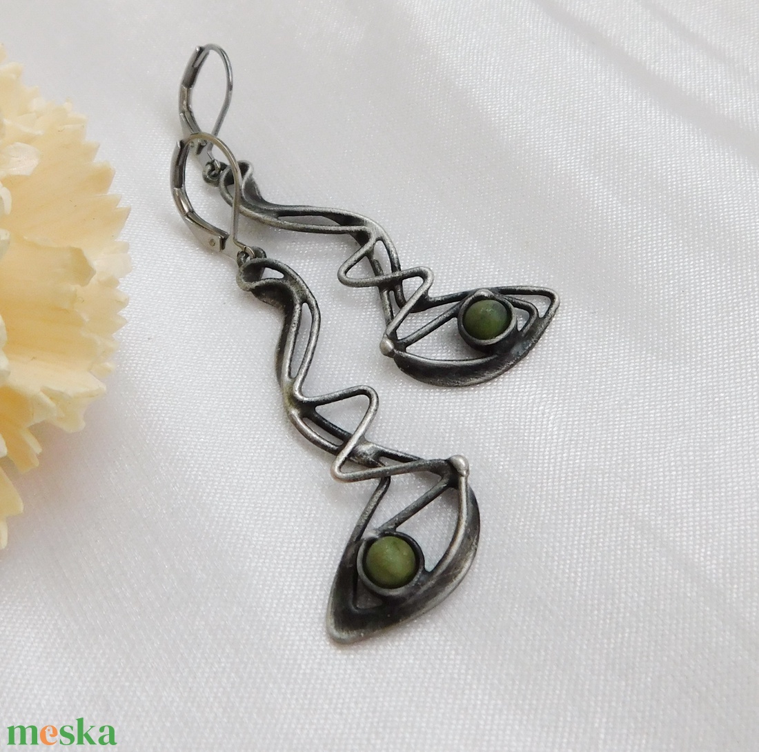 Nefrit jáde fülbevaló - ékszer - fülbevaló - lógós kerek fülbevaló - Meska.hu Nefrit jáde fülbevaló - ékszer - fülbevaló - lógós kerek fülbevaló - Meska.hu