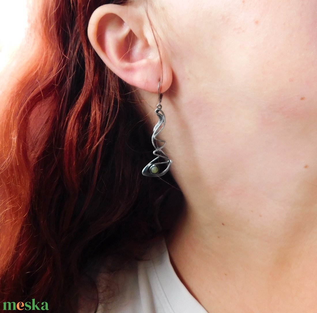 Nefrit jáde fülbevaló - ékszer - fülbevaló - lógós kerek fülbevaló - Meska.hu Nefrit jáde fülbevaló - ékszer - fülbevaló - lógós kerek fülbevaló - Meska.hu