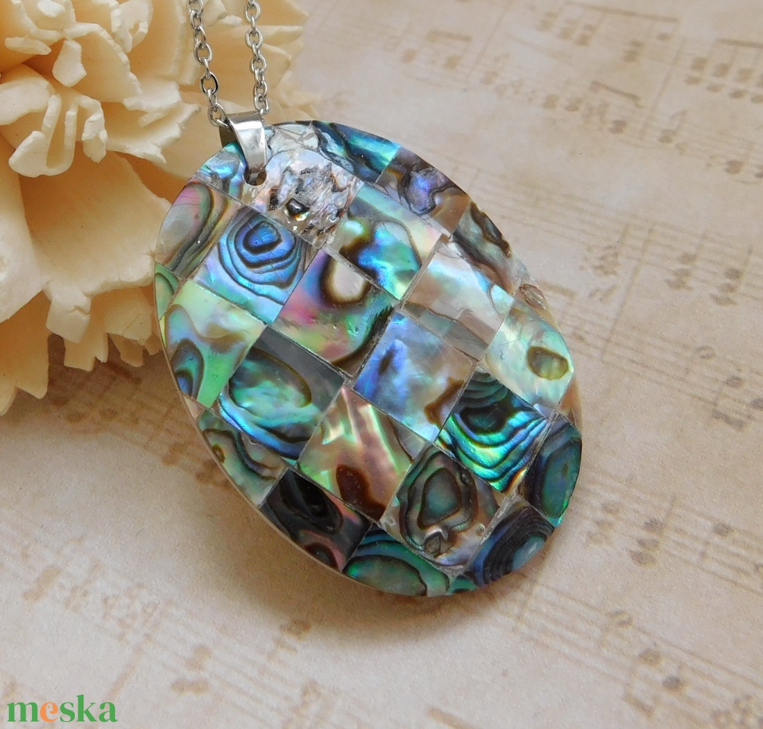 Abalon (paua)kagyló gyöngyház medál  - ékszer - nyaklánc - medálos nyaklánc - Meska.hu Abalon (paua)kagyló gyöngyház medál  - ékszer - nyaklánc - medálos nyaklánc - Meska.hu