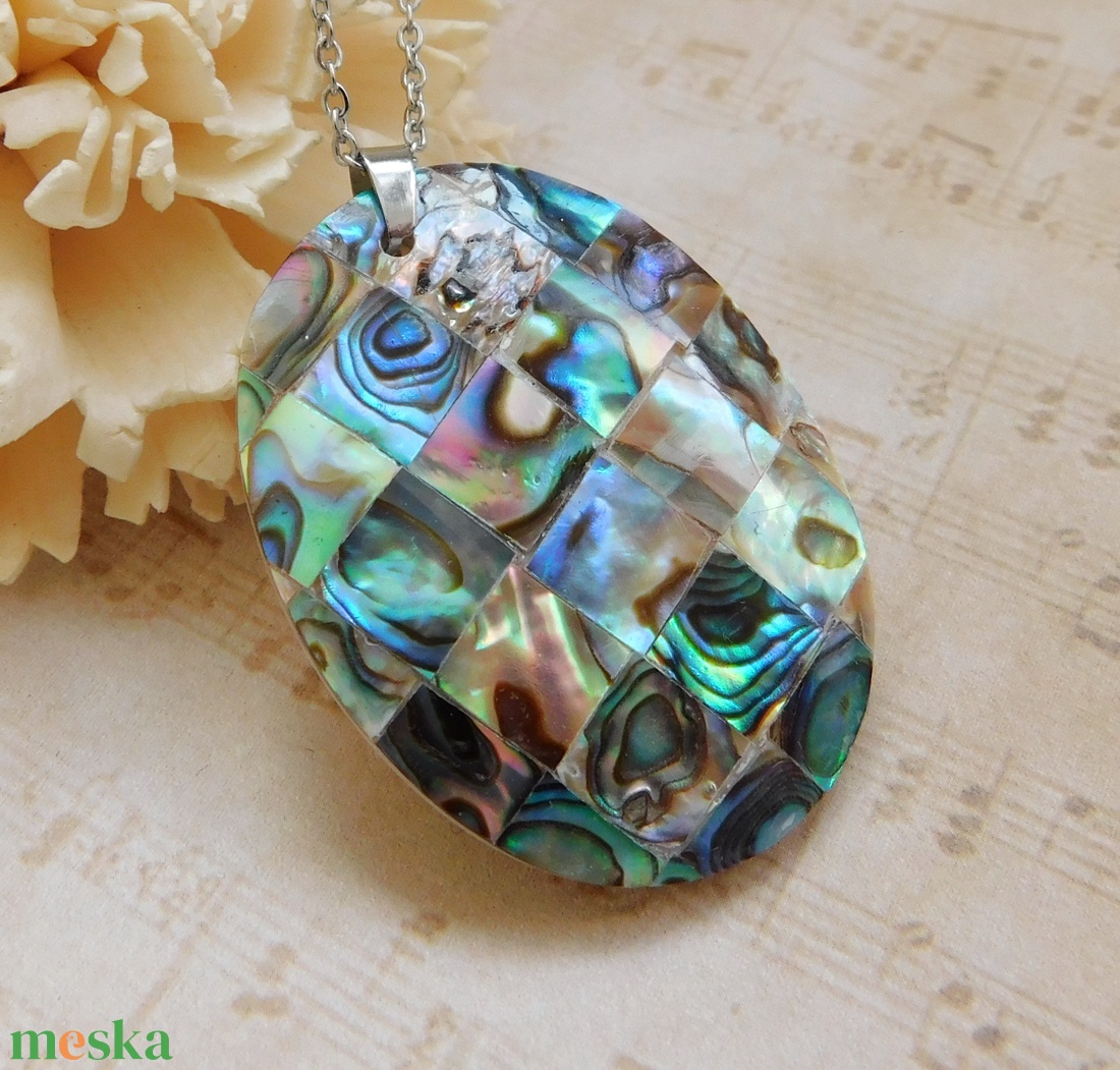 Abalon (paua)kagyló gyöngyház medál  - ékszer - nyaklánc - medálos nyaklánc - Meska.hu Abalon (paua)kagyló gyöngyház medál  - ékszer - nyaklánc - medálos nyaklánc - Meska.hu