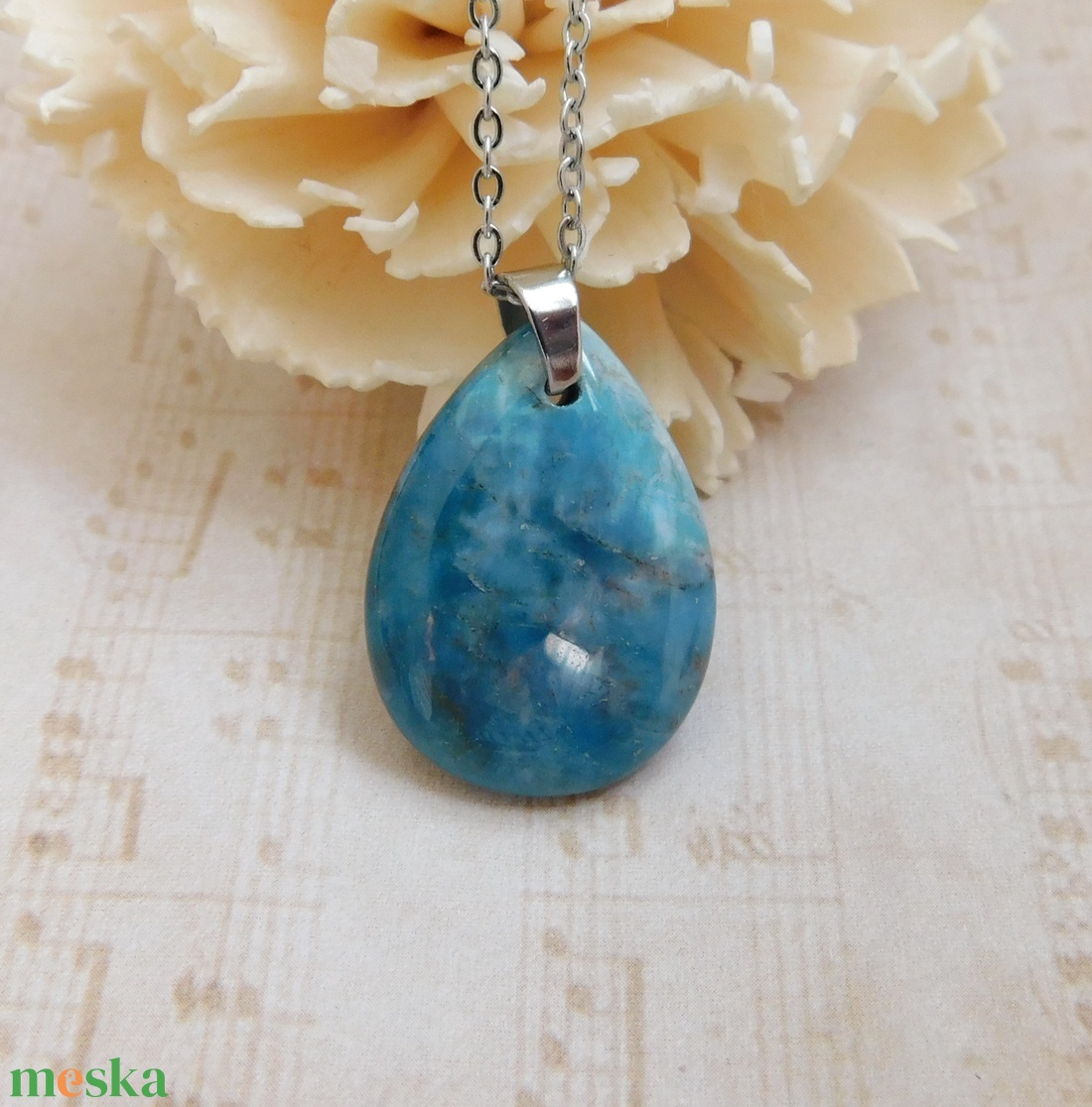 Apatit medál - ékszer - nyaklánc - medál - Meska.hu