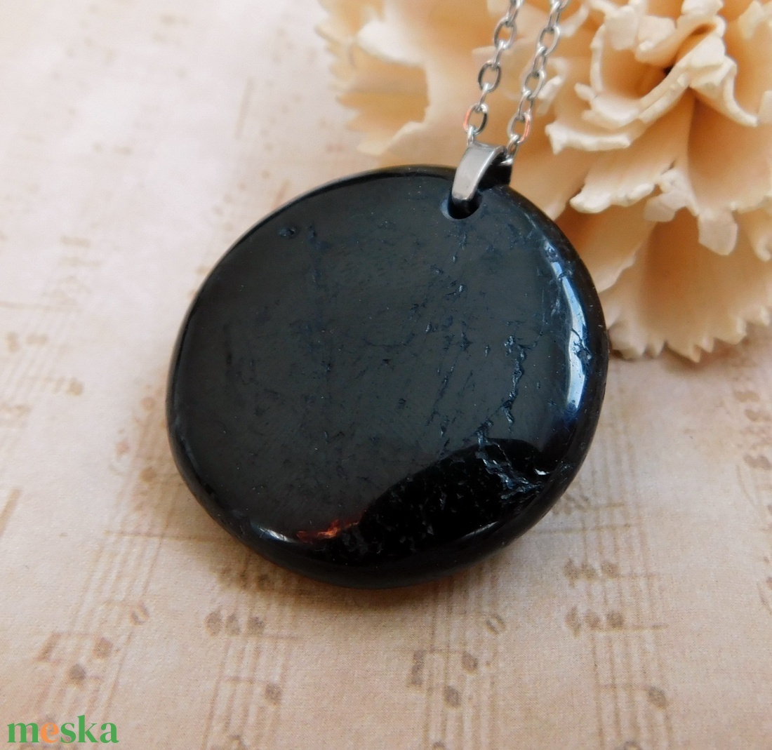 Fekete turmalin medál acél láncon - ékszer - nyaklánc - medál - Meska.hu