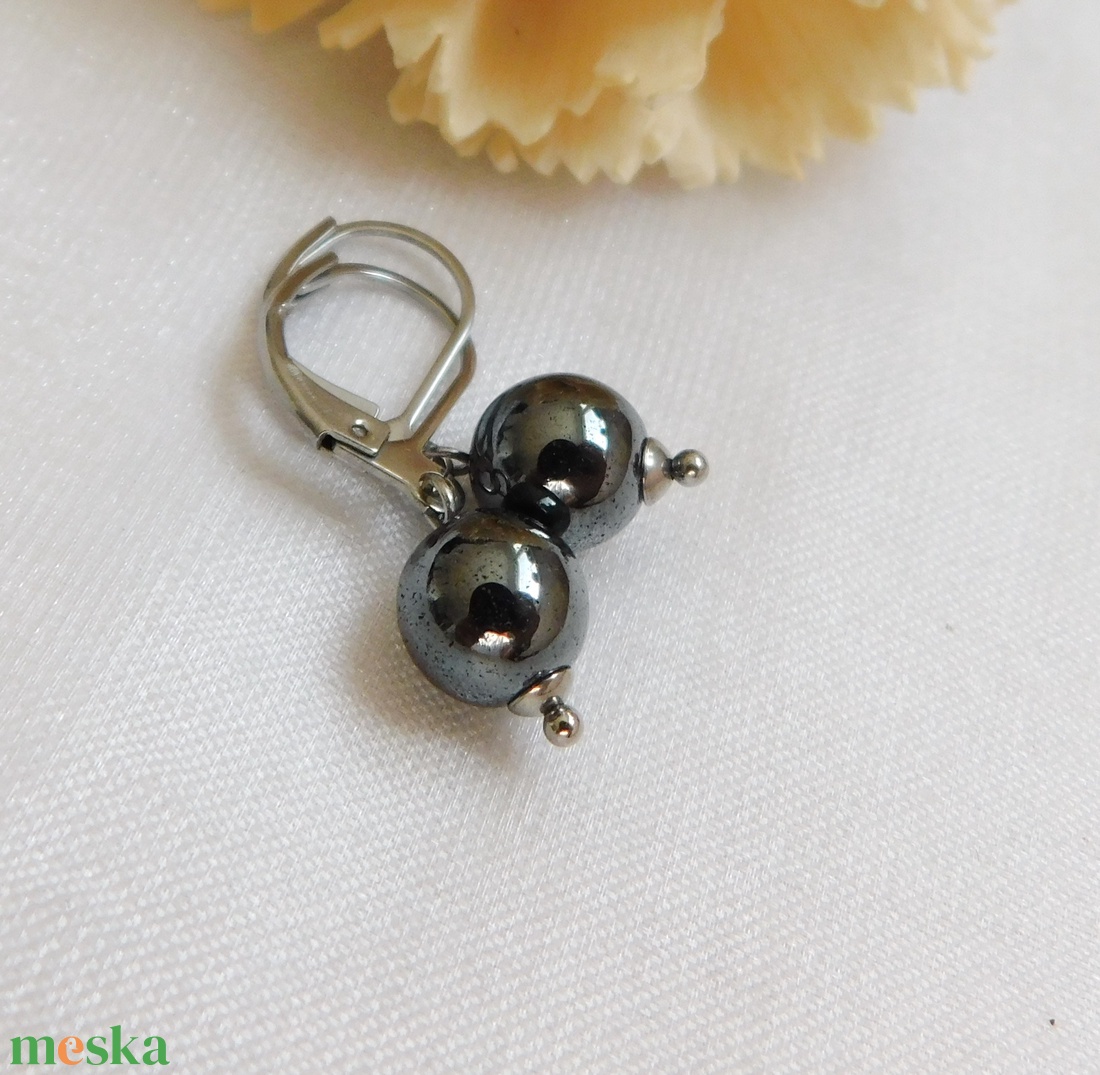 Hematit fülbevaló - ékszer - fülbevaló - lógó fülbevaló - Meska.hu