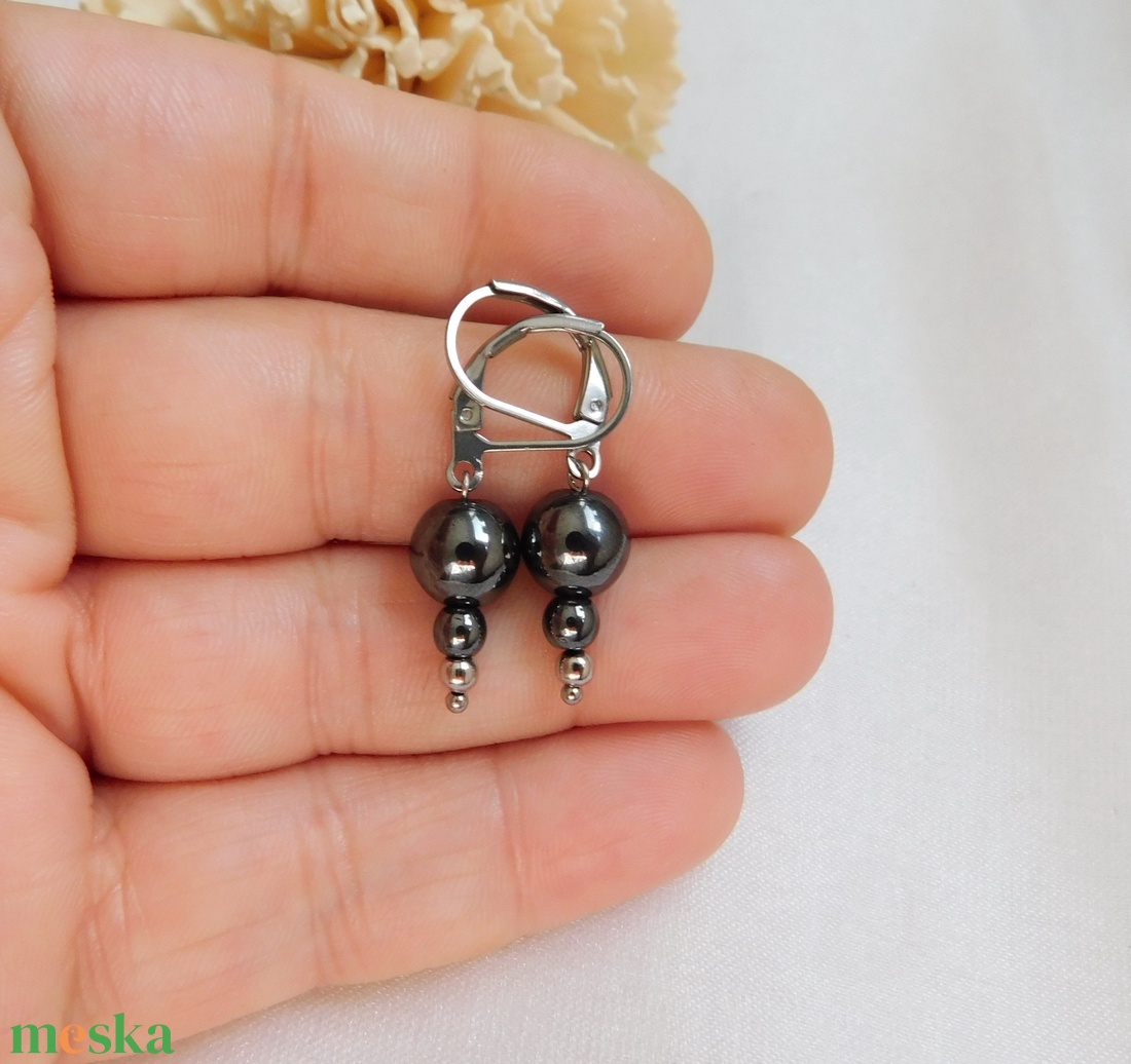 Hematit fülbevaló - ékszer - fülbevaló - lógó fülbevaló - Meska.hu