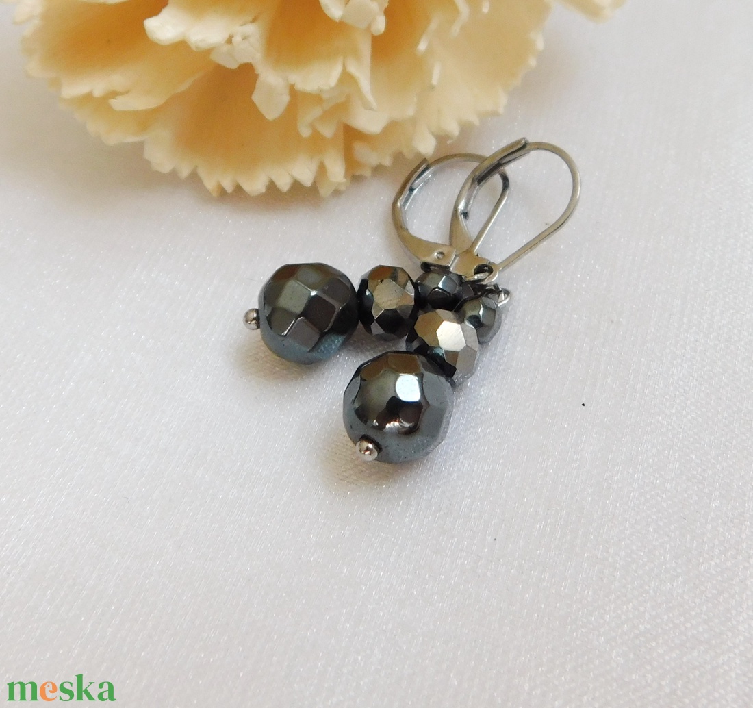 Hematit fülbevaló - ékszer - fülbevaló - lógó fülbevaló - Meska.hu
