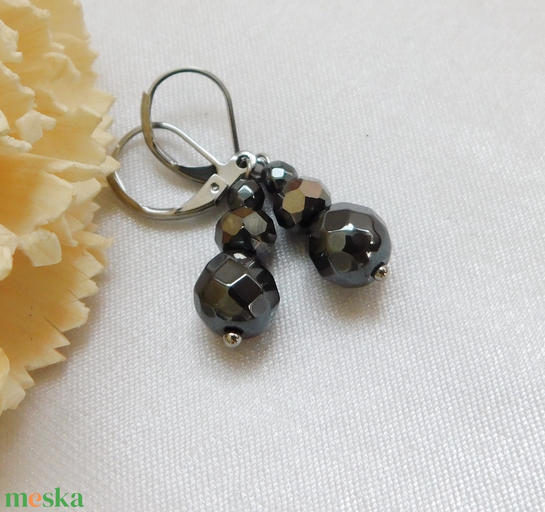 Hematit fülbevaló - ékszer - fülbevaló - lógó fülbevaló - Meska.hu