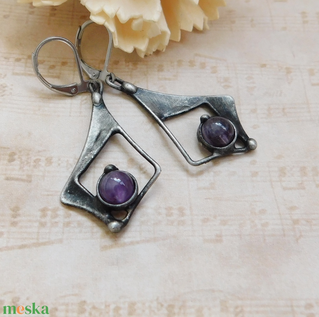 Ametiszt fülbevaló - ékszer - fülbevaló - lógó fülbevaló - Meska.hu