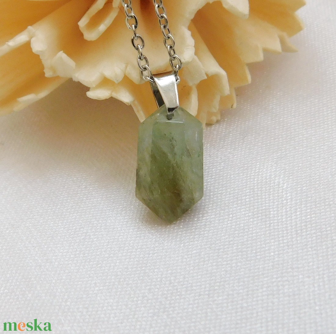 Akvamarin medál acél láncon - ékszer - nyaklánc - medálos nyaklánc - Meska.hu