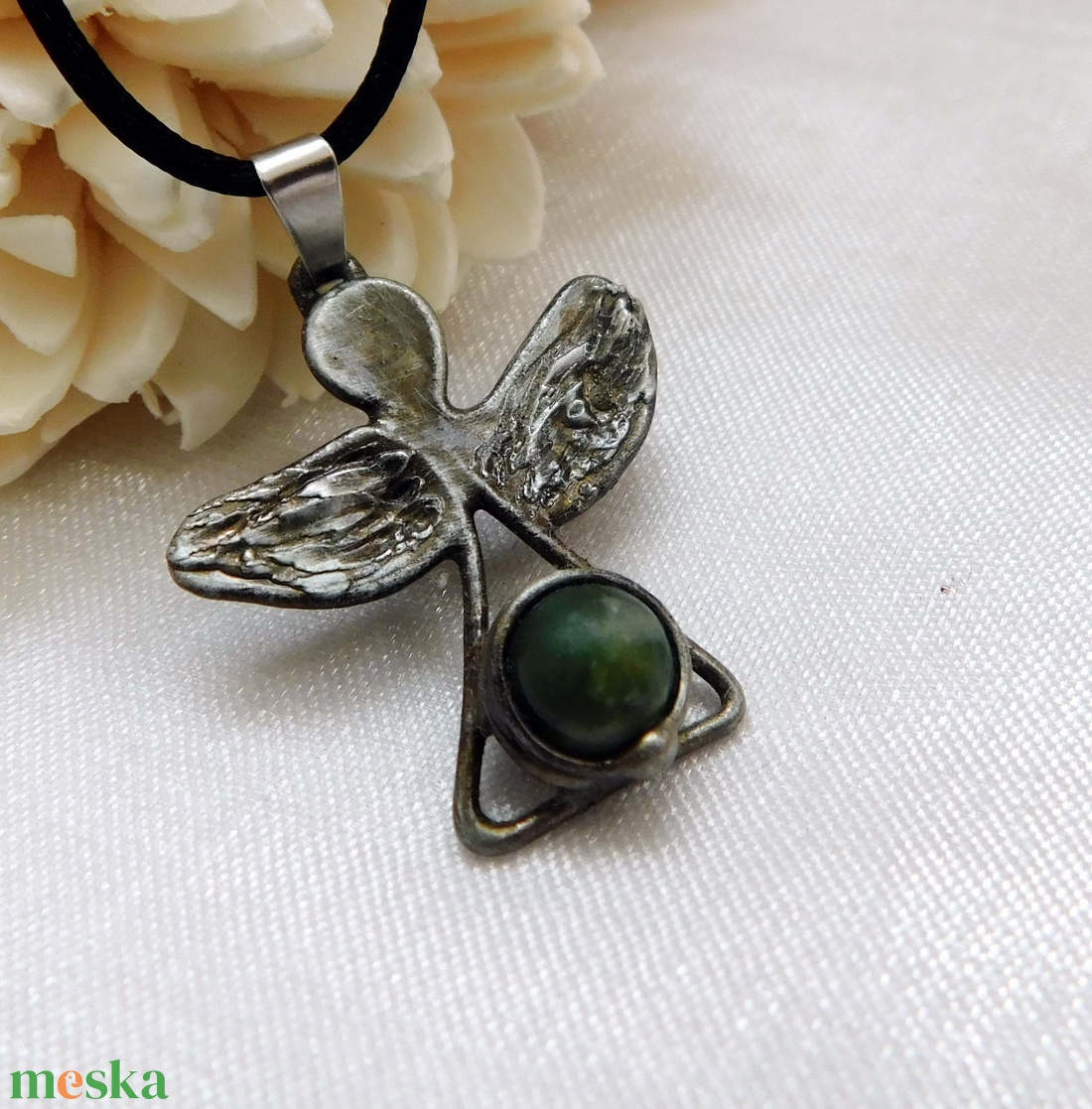 Nefrit jáde angyal medál - ékszer - nyaklánc - medál - Meska.hu