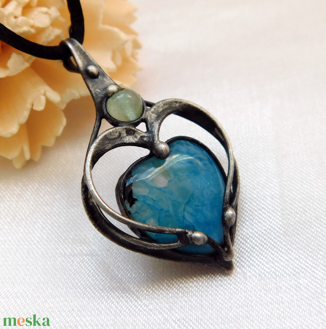 Ónix - kristály medál aventurinnal - ékszer - nyaklánc - medál - Meska.hu