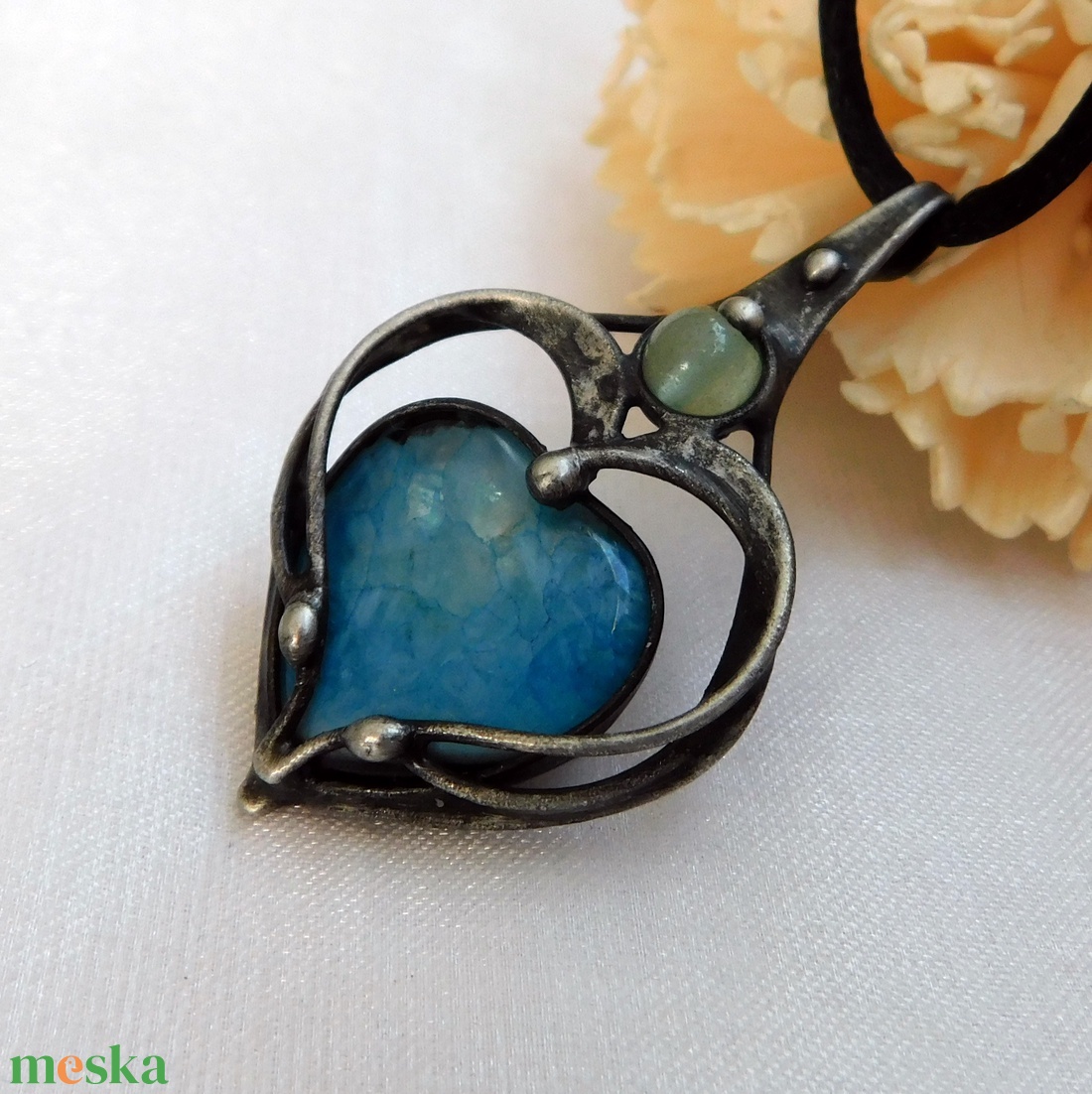 Ónix - kristály medál aventurinnal - ékszer - nyaklánc - medál - Meska.hu