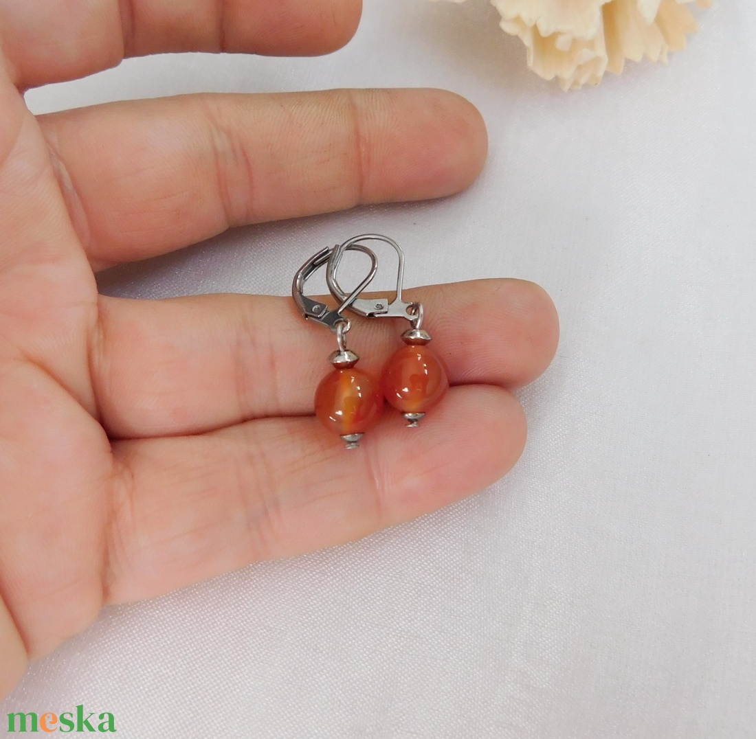 Karneol fülbevaló - ékszer - fülbevaló - lógó fülbevaló - Meska.hu