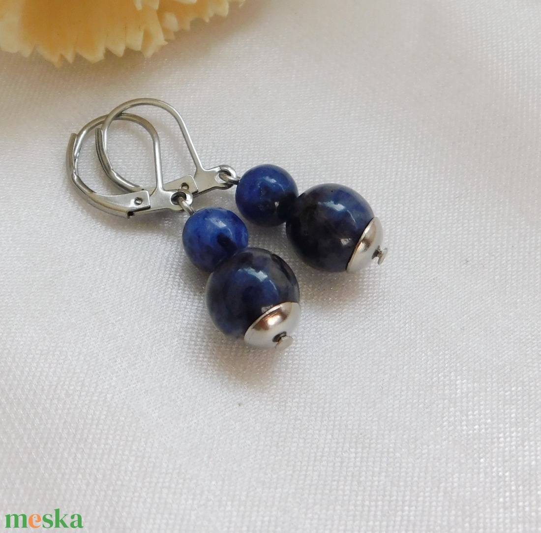 Szodalit fülbevaló - ékszer - fülbevaló - lógó fülbevaló - Meska.hu