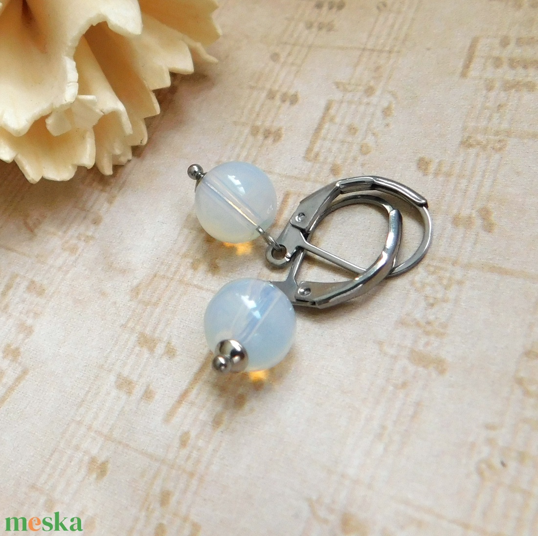 Opalit fülbevaló - ékszer - fülbevaló - lógó fülbevaló - Meska.hu