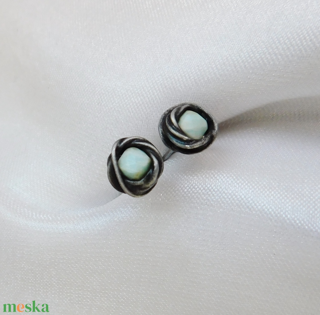 Bedugós amazonit fülbevaló - ékszer - fülbevaló - pötty fülbevaló - Meska.hu