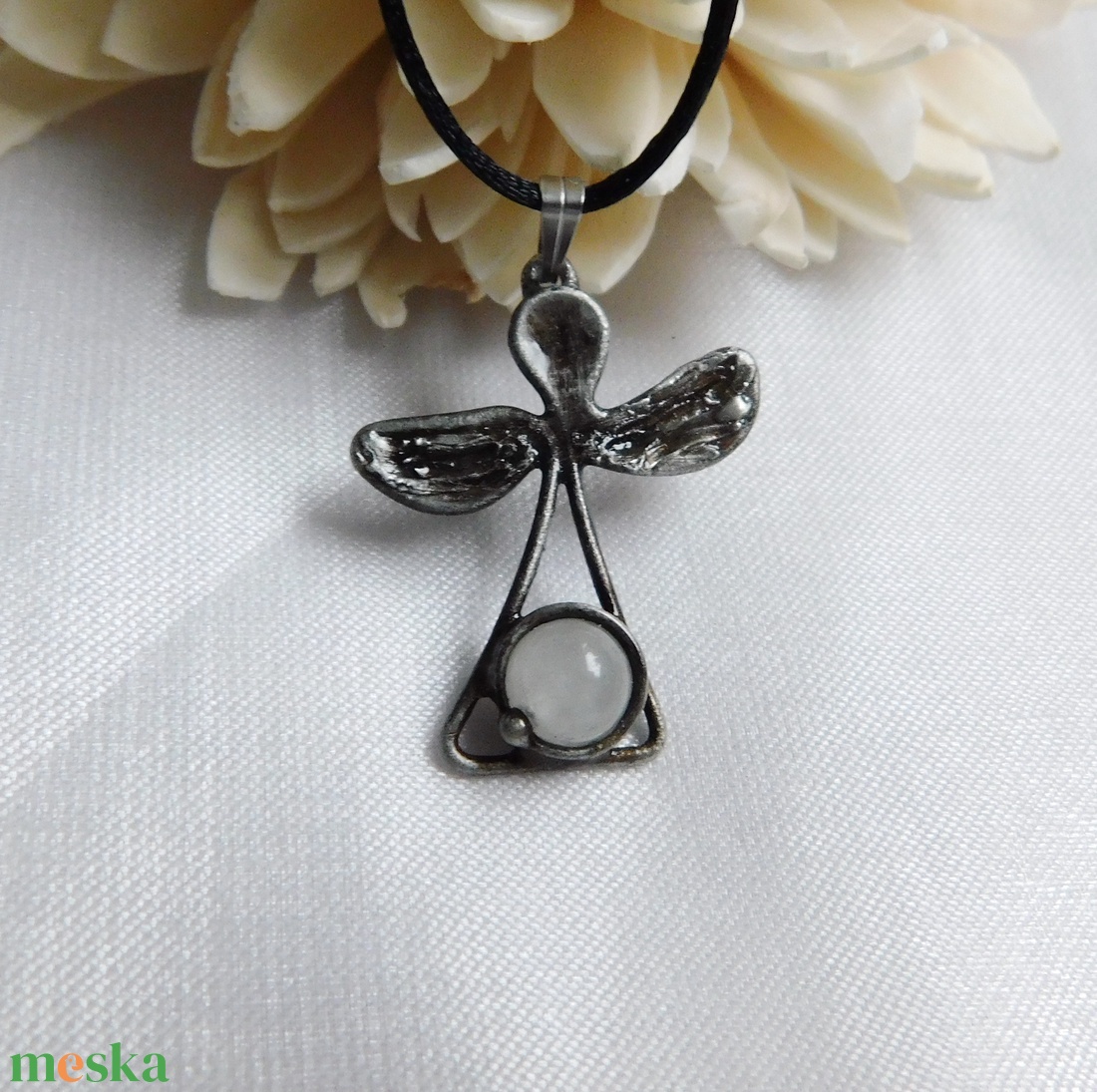 Tejkvarc angyal medál  - ékszer - nyaklánc - medálos nyaklánc - Meska.hu