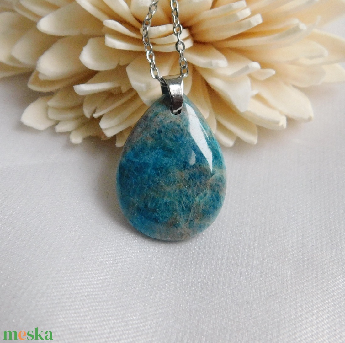 Apatit medál - ékszer - nyaklánc - medál - Meska.hu
