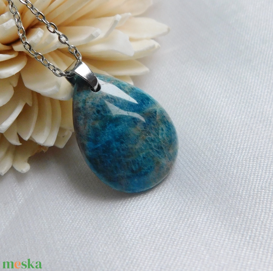 Apatit medál - ékszer - nyaklánc - medál - Meska.hu