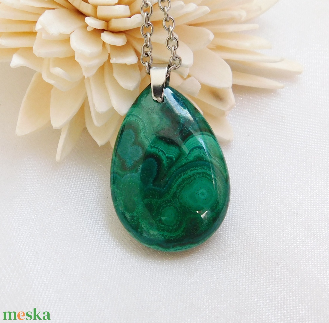 Malachit medál - ékszer - nyaklánc - medál - Meska.hu