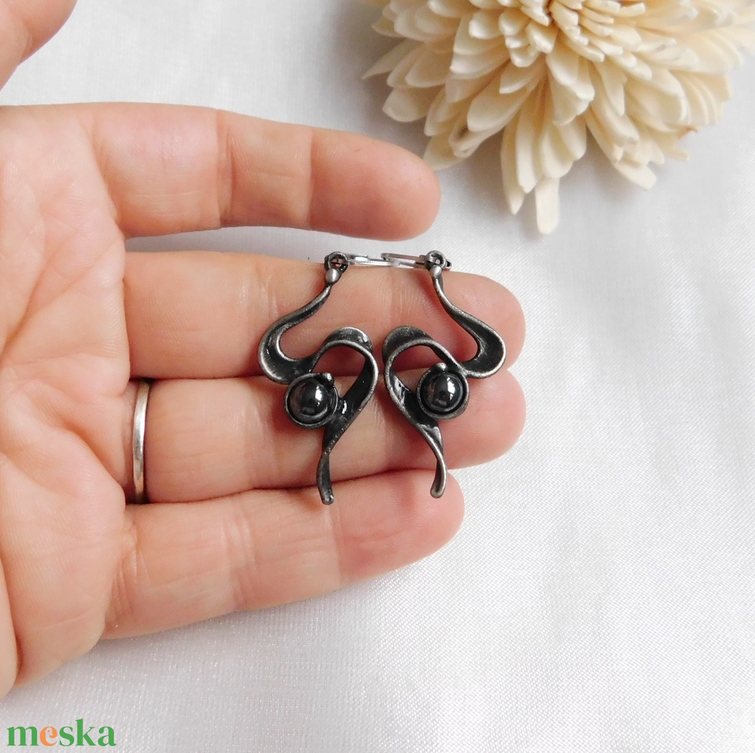 Hematit fülbevaló - ékszer - fülbevaló - lógó fülbevaló - Meska.hu