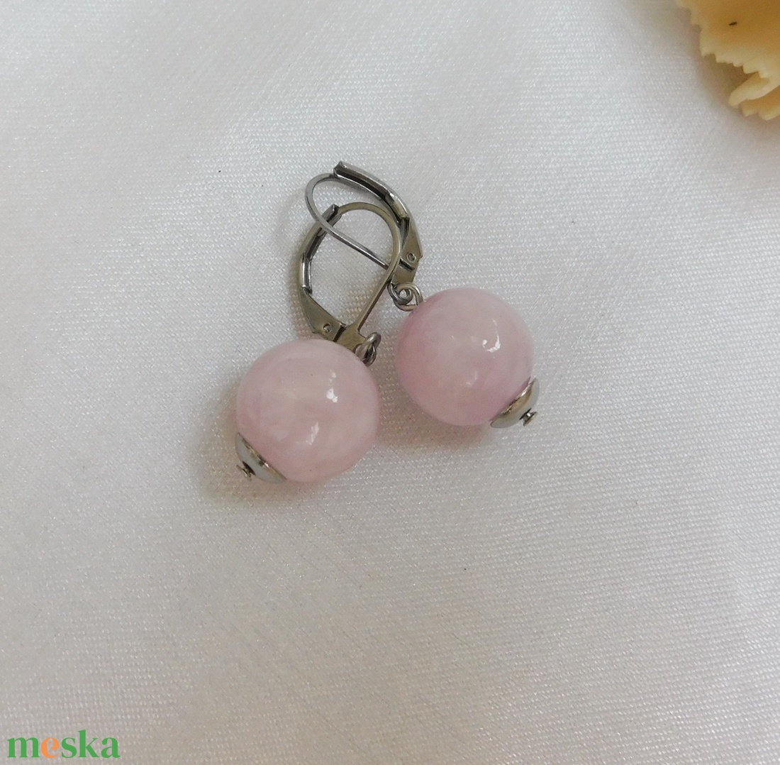 Kunzit fülbevaló - ékszer - fülbevaló - lógó fülbevaló - Meska.hu