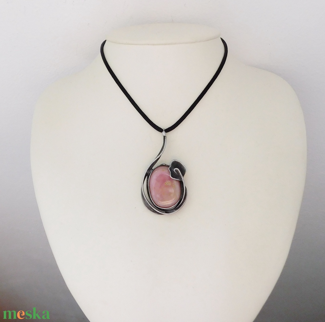 Pink opál - rózsaszín opál medál - ékszer - nyaklánc - medál - Meska.hu