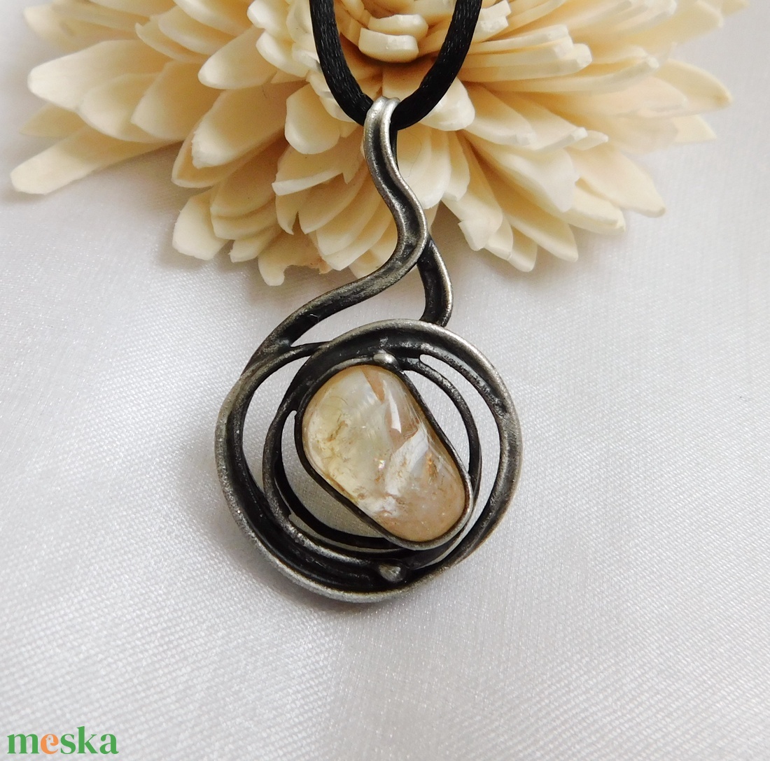 Citrin medál - ékszer - nyaklánc - medálos nyaklánc - Meska.hu